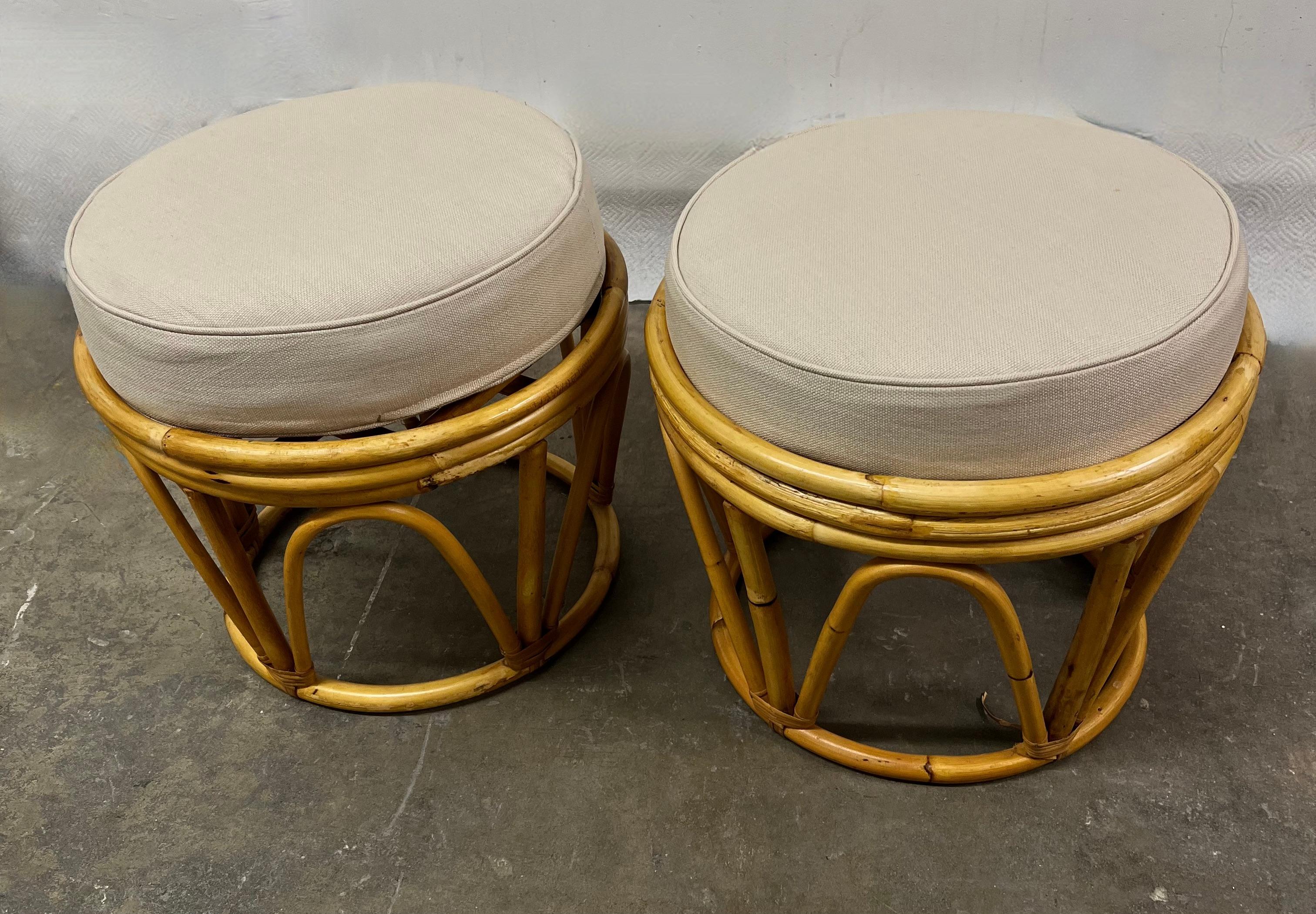 Rattan Stool Ottoman or Side Table with Linen Cushions In Good Condition In Los Angeles, CA