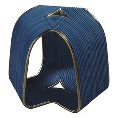 Rattanhocker mit Bronze-Patina-Messingdetails von R&Y Augousti