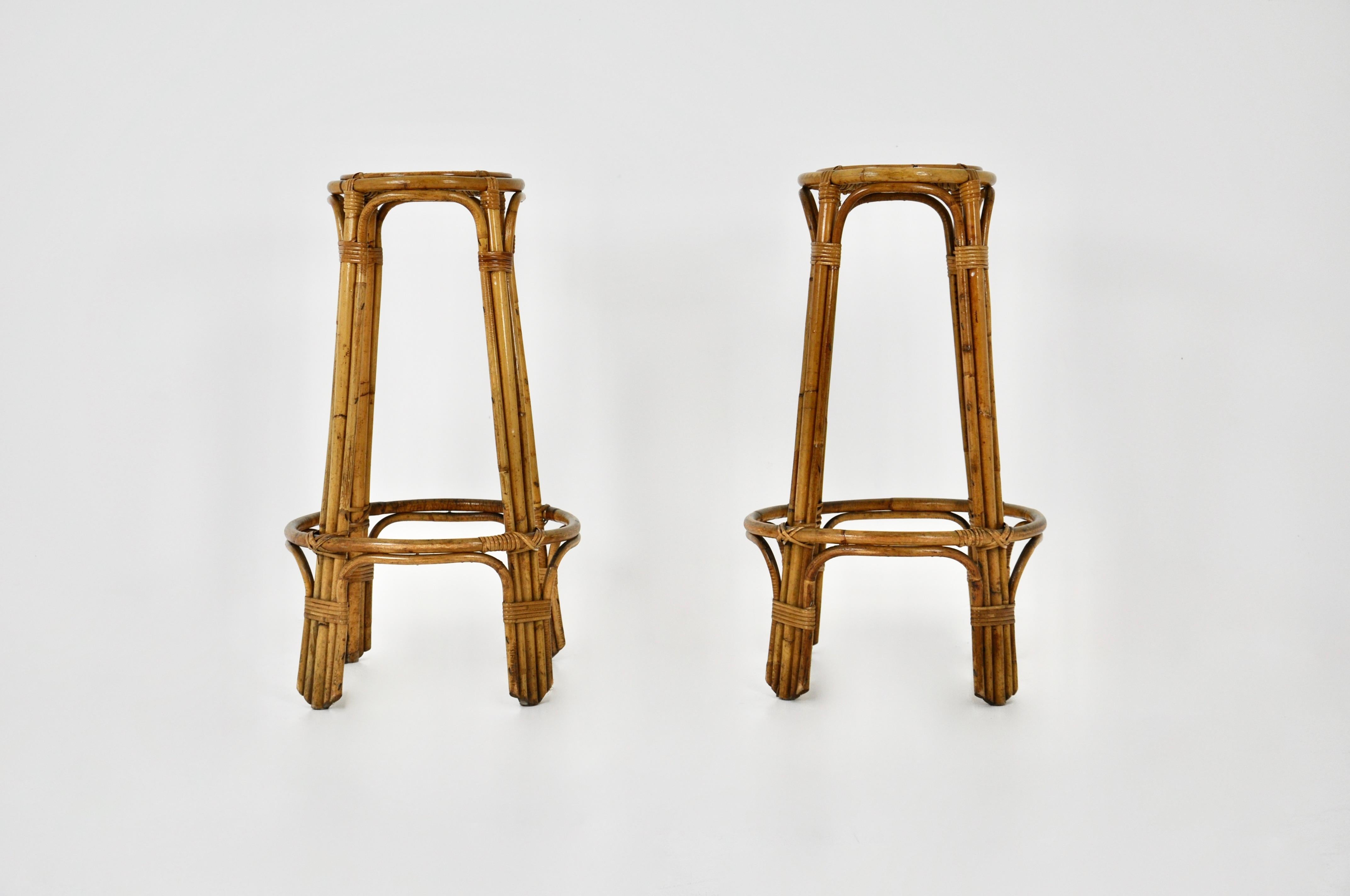 Set of 2 Rattan bar stools from the 60s. Wear due to time and age of stools