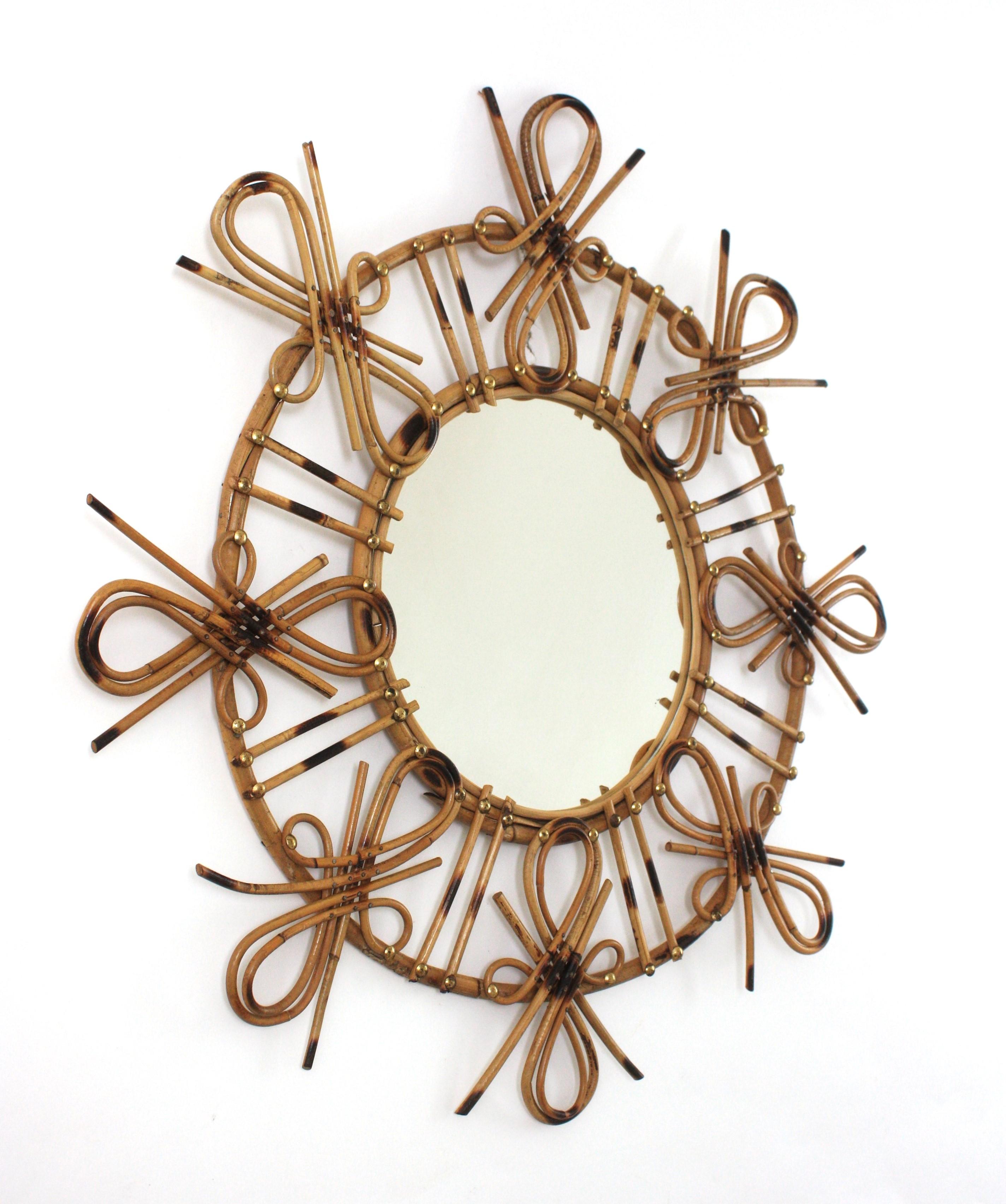 Cineserie Specchio in rattan Sunburst con motivo Chinoiserie, anni '50 in vendita