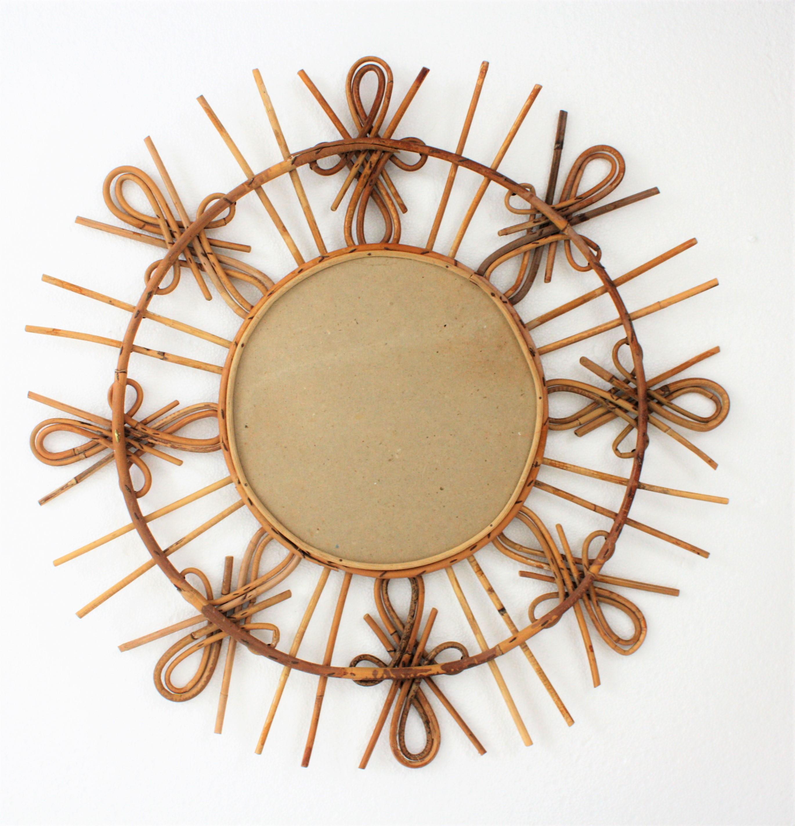 Rattan Sunburst Mirror with Chinoiserie Motif, 1950s For Sale 5