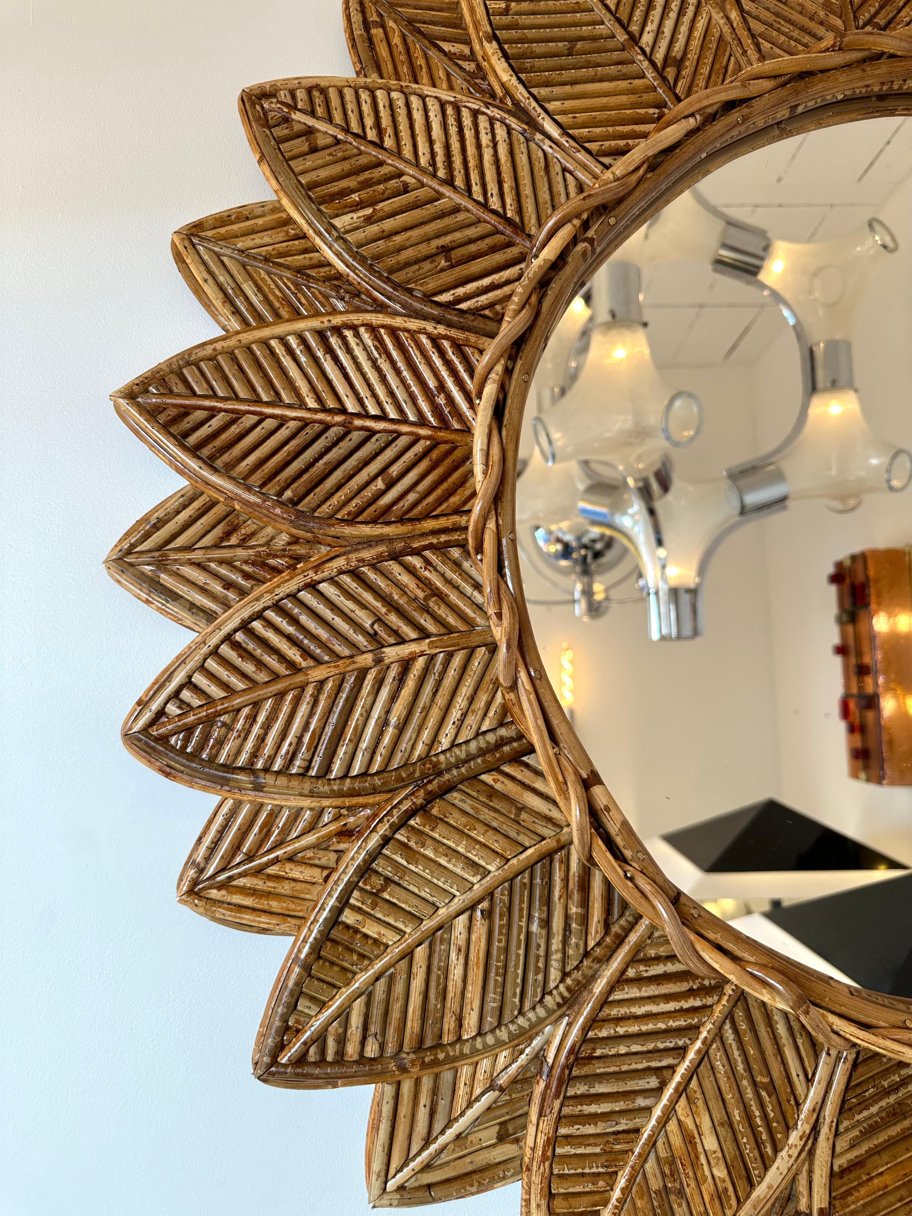 Rattan Sunflower Mirror by Vivai Del Sud. Italy, 1970s 3