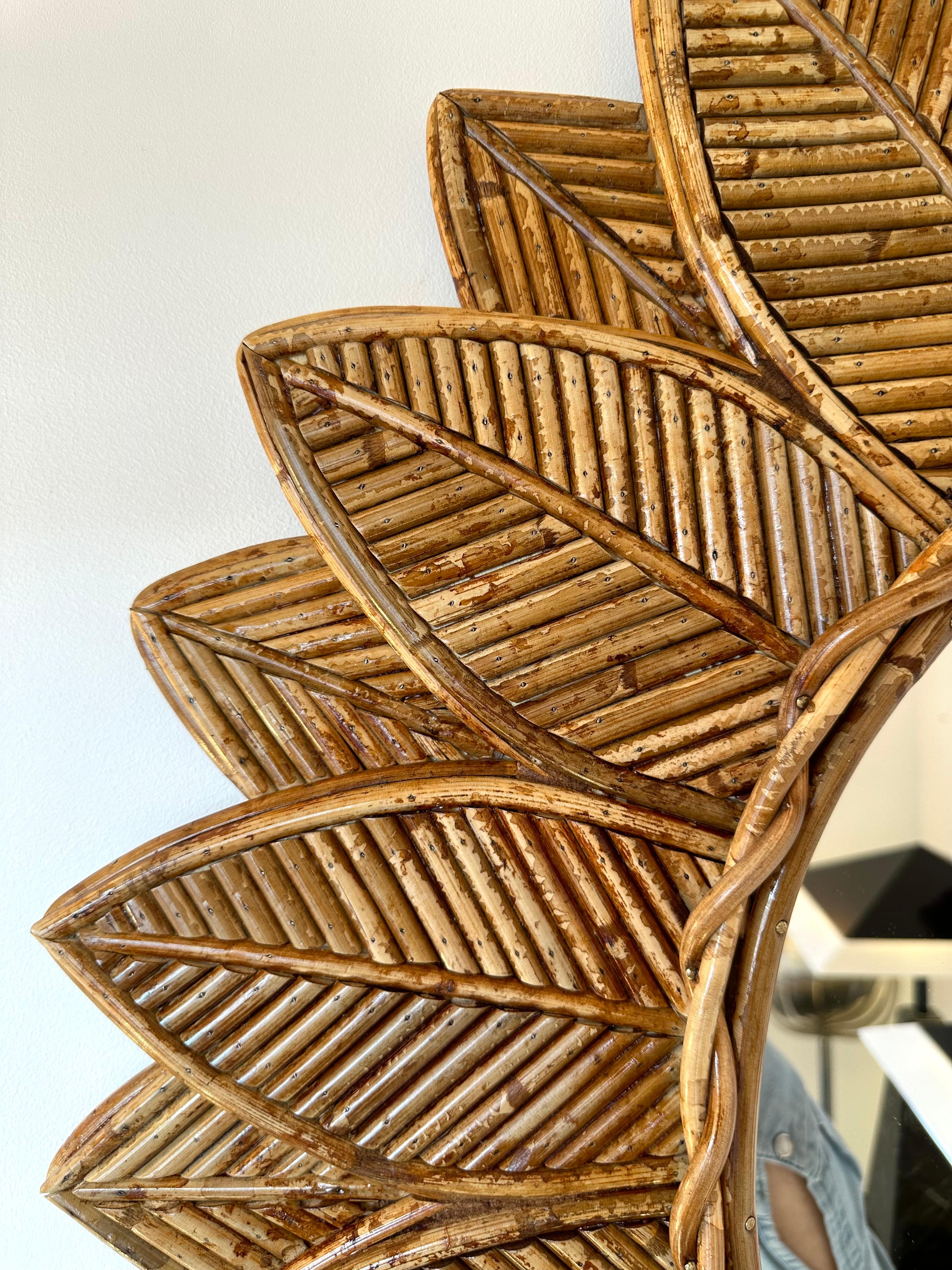 Rattan Sunflower Mirror by Vivai Del Sud. Italy, 1970s 6