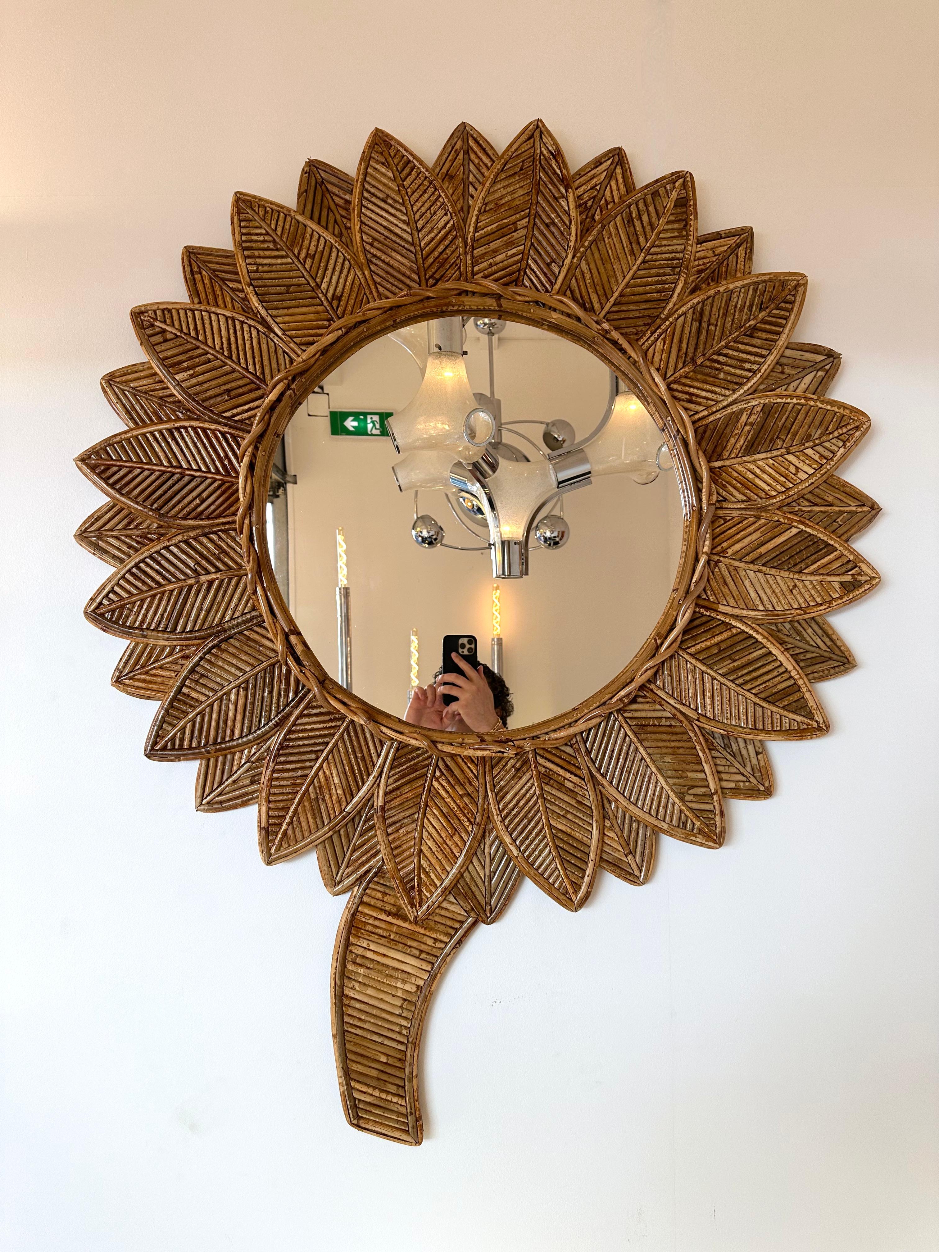 Mid-Century Modern Rattan Sunflower Mirror by Vivai Del Sud. Italy, 1970s