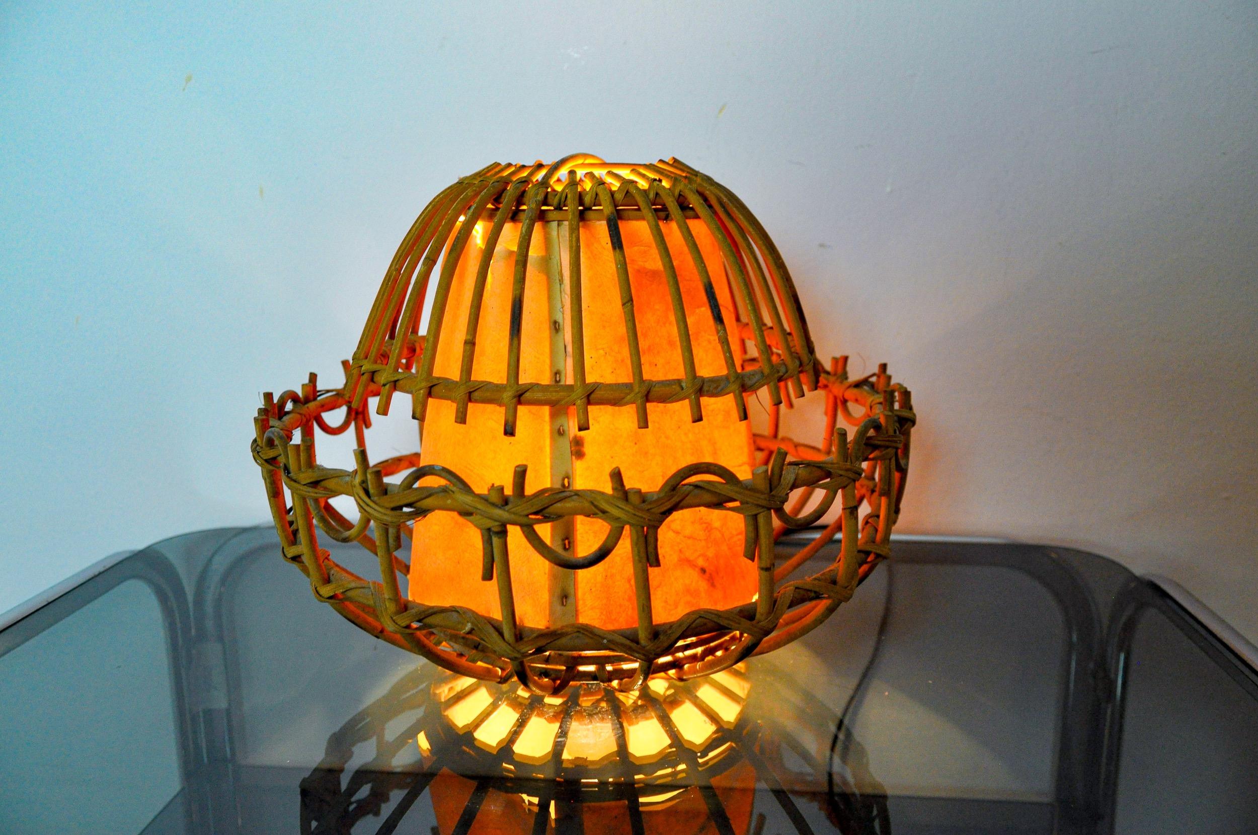 Osier Lampe de table en rotin, art populaire, France, 1960 en vente
