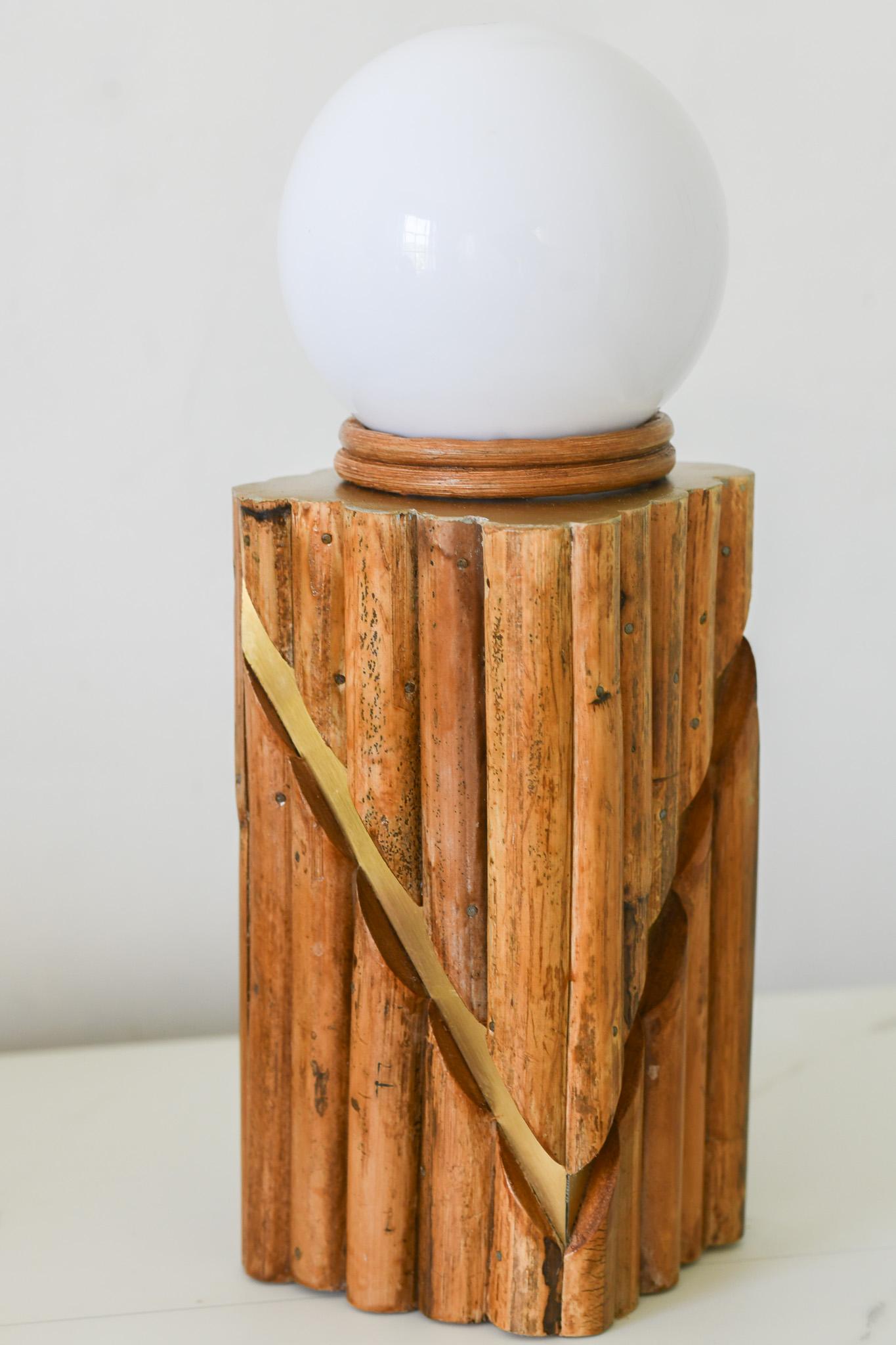 Rattan Table Lamp with Domed Shade Midcentury Modern In Good Condition For Sale In Oxford, GB