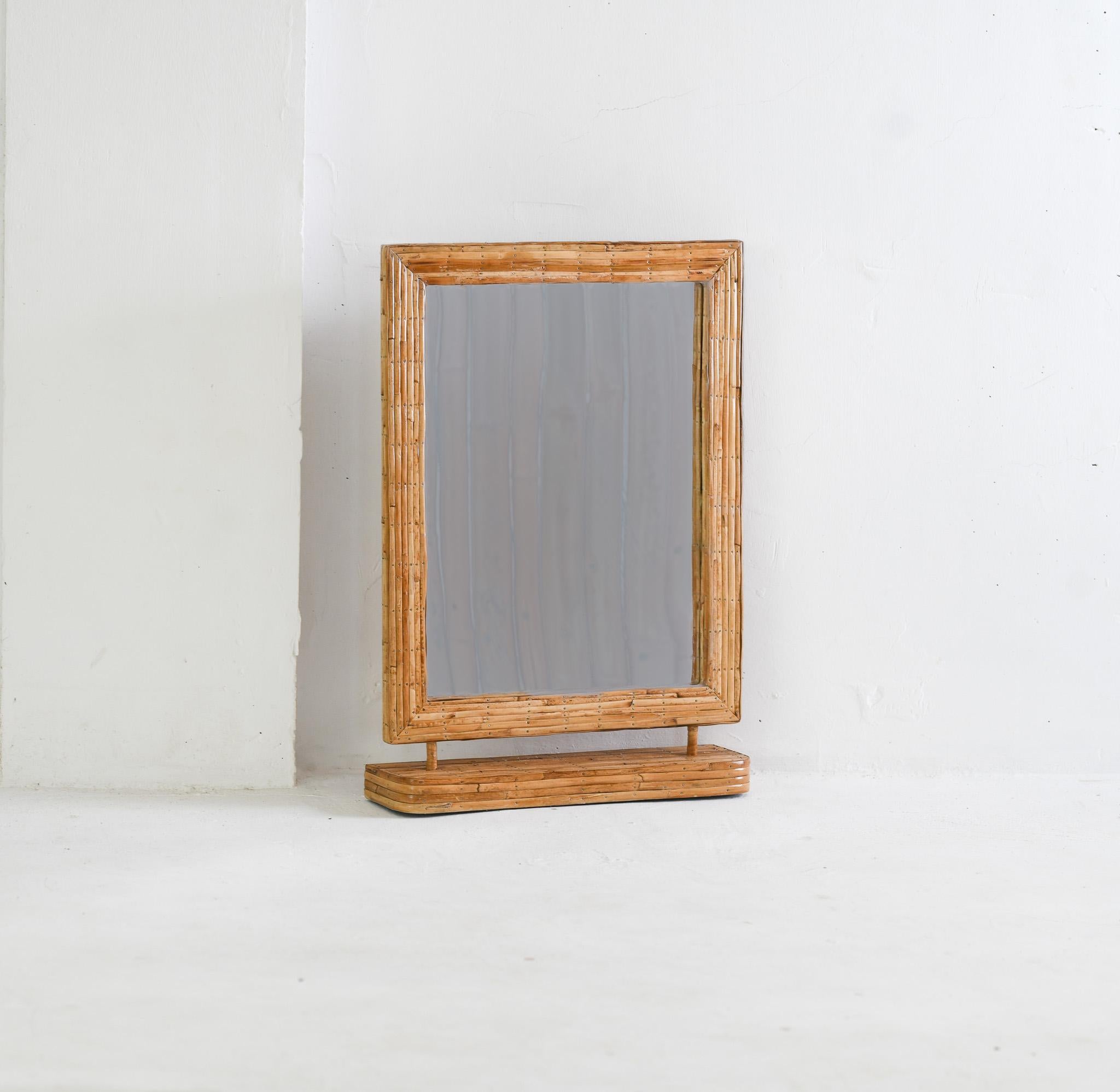 Free Standing Mirror, Table Mirror In Good Condition For Sale In Oxford, GB