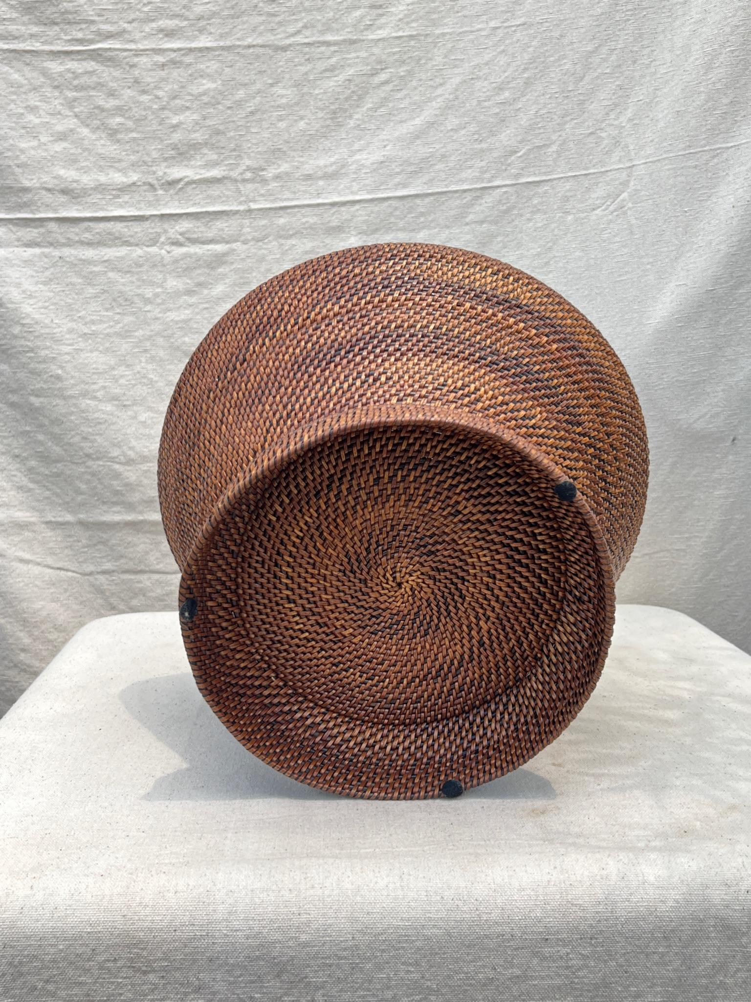 Mid-Century Modern Rattan Vase For Sale