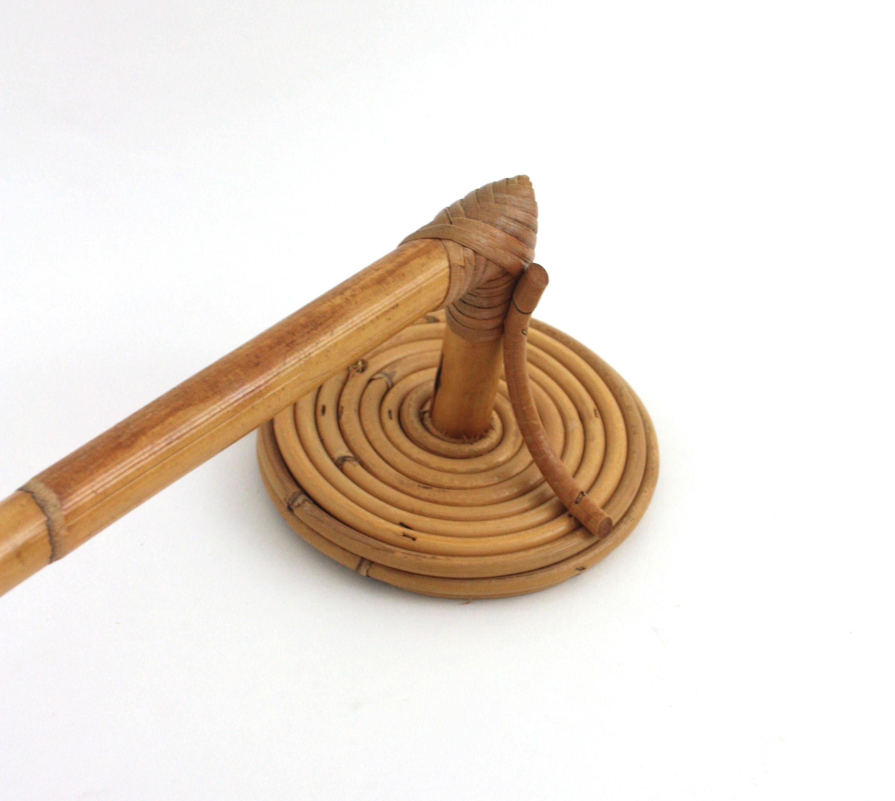 Rattan Wall Mounted Bathroom Accessories Set, 1950s For Sale 3