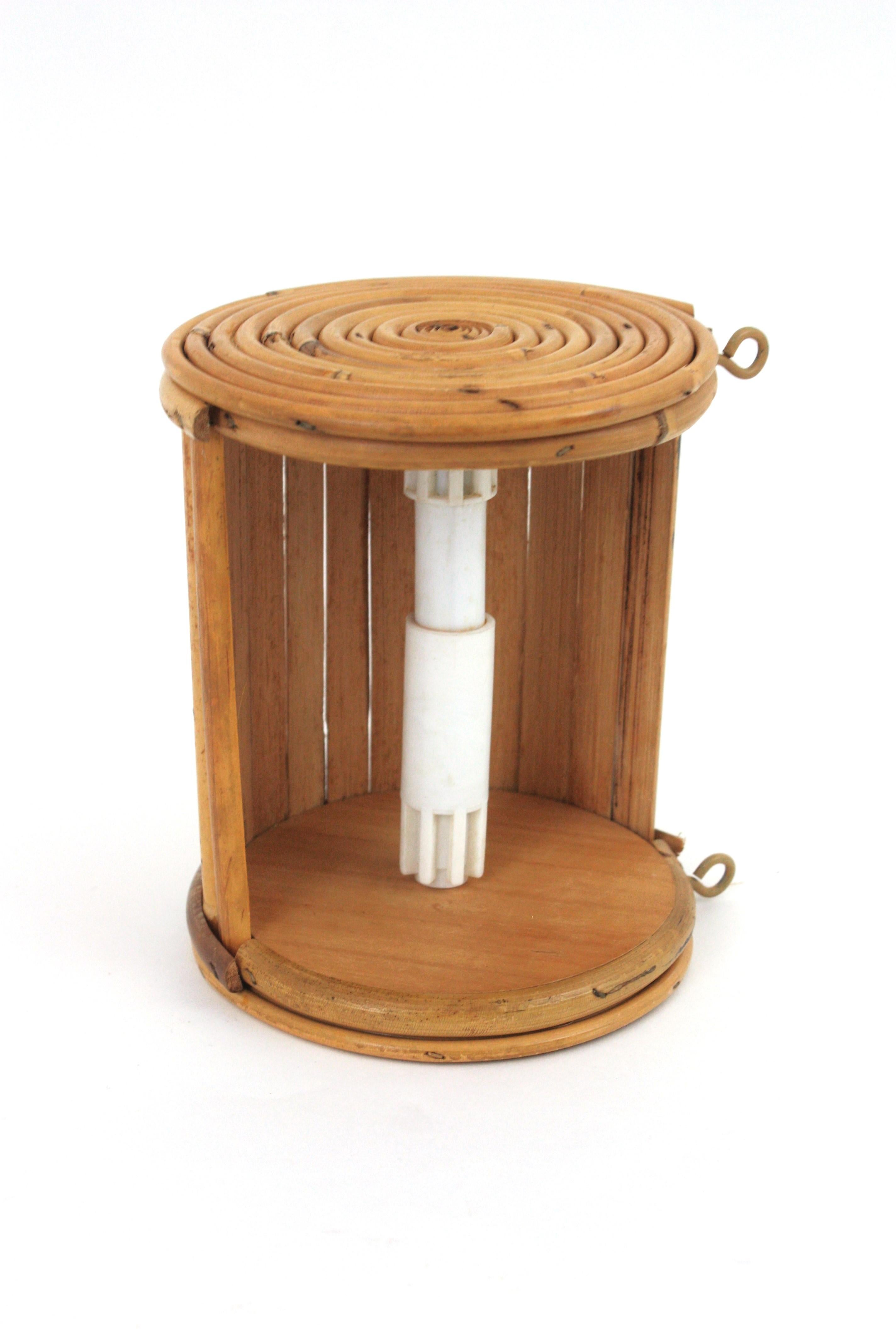 Rattan Wall Mounted Bathroom Accessories Set, 1950s For Sale 7