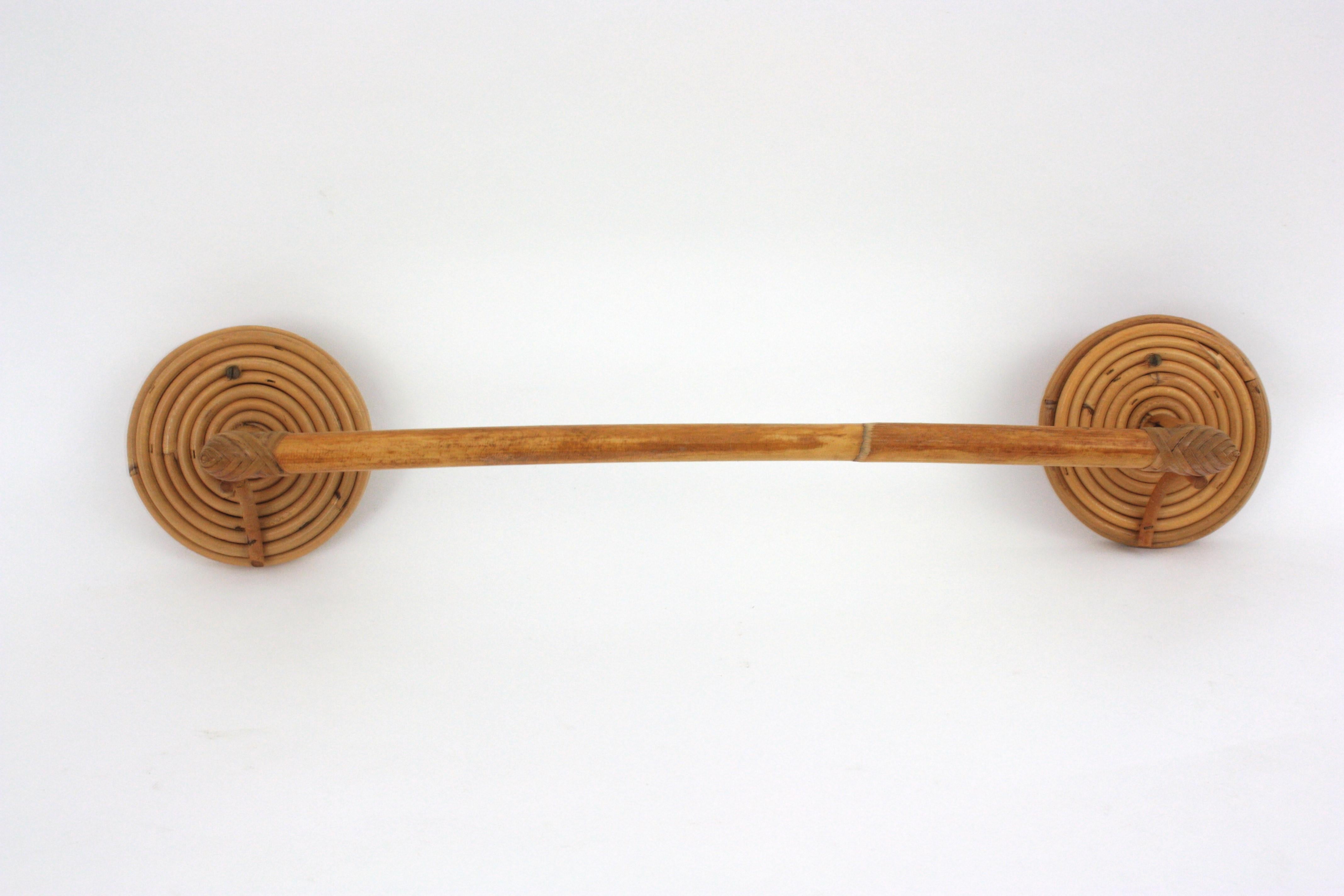 Rattan Wall Mounted Bathroom Accessories Set, 1950s For Sale 1