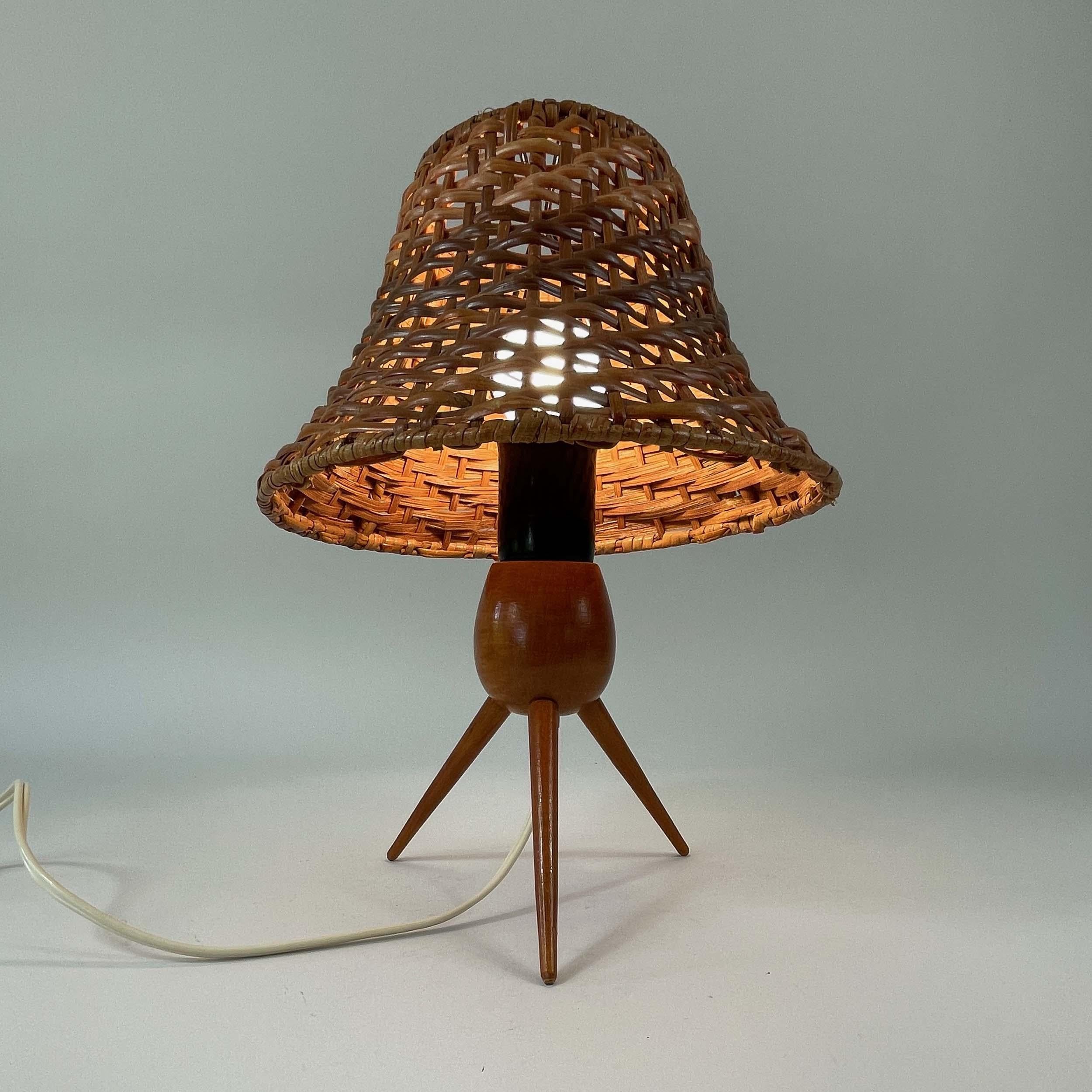 Rattan Wicker and Birch Tripod Table Lamp, Austria 1950s For Sale 6