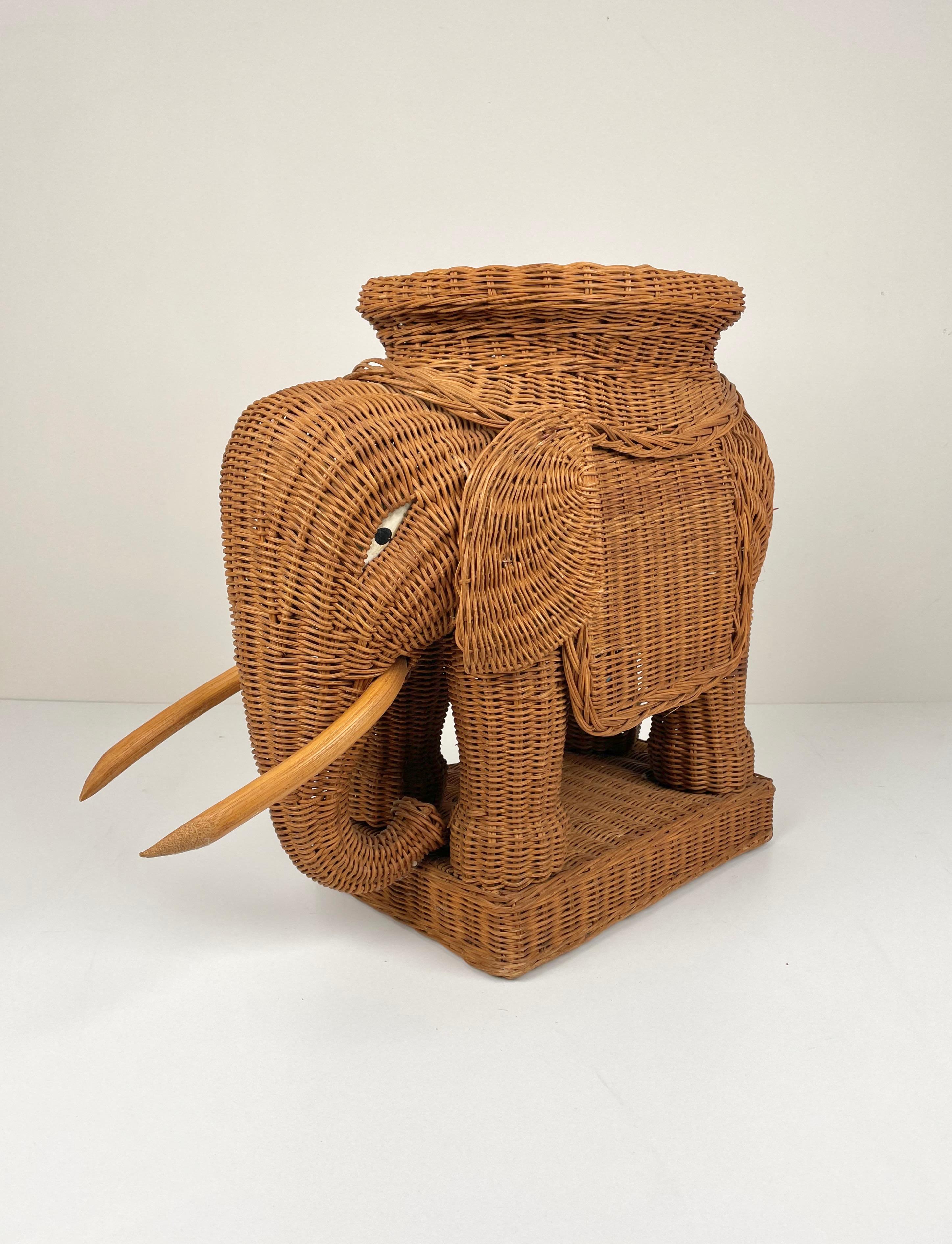rattan elephant table