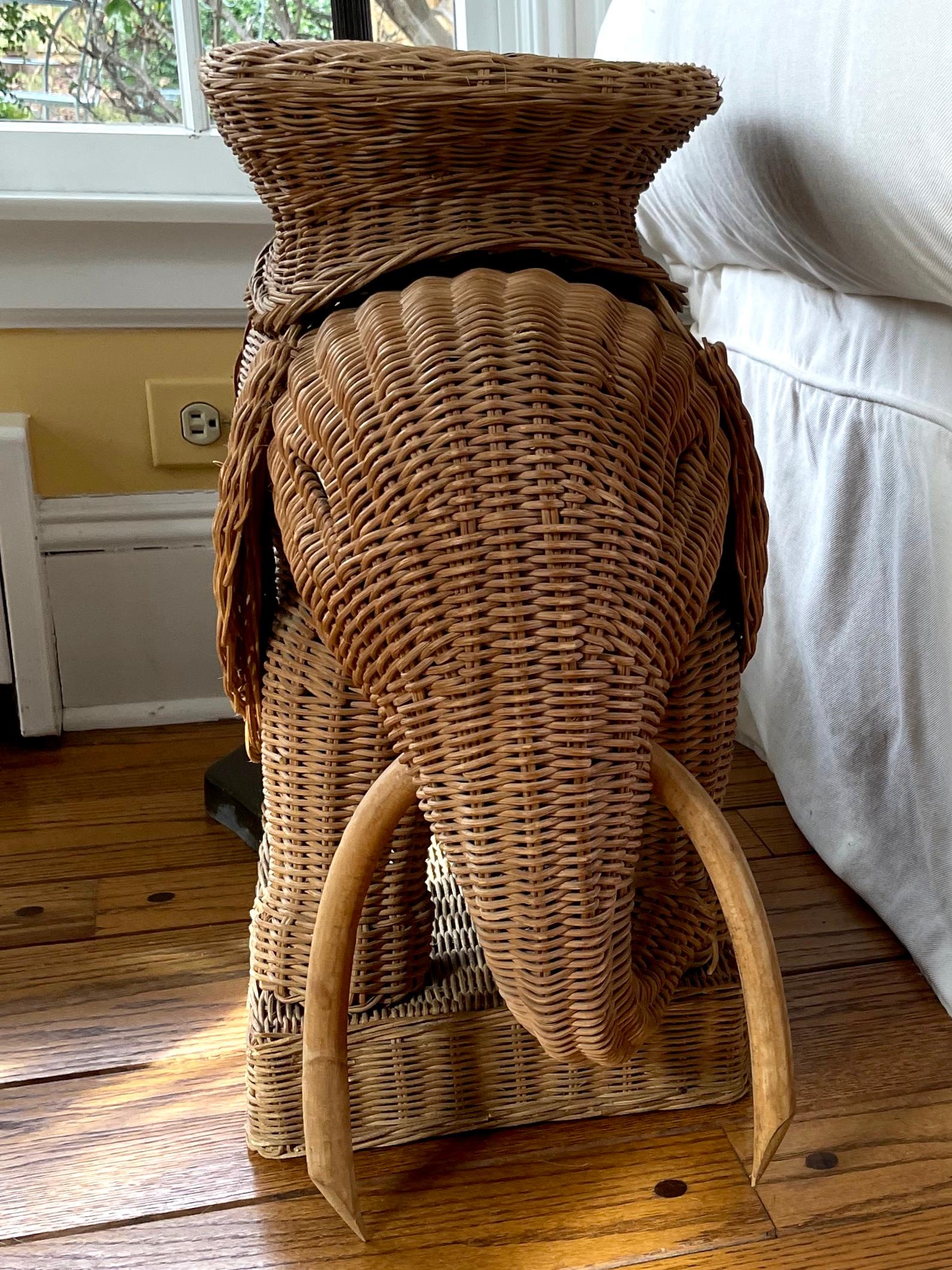Rattan Wicker Elephant Table 3