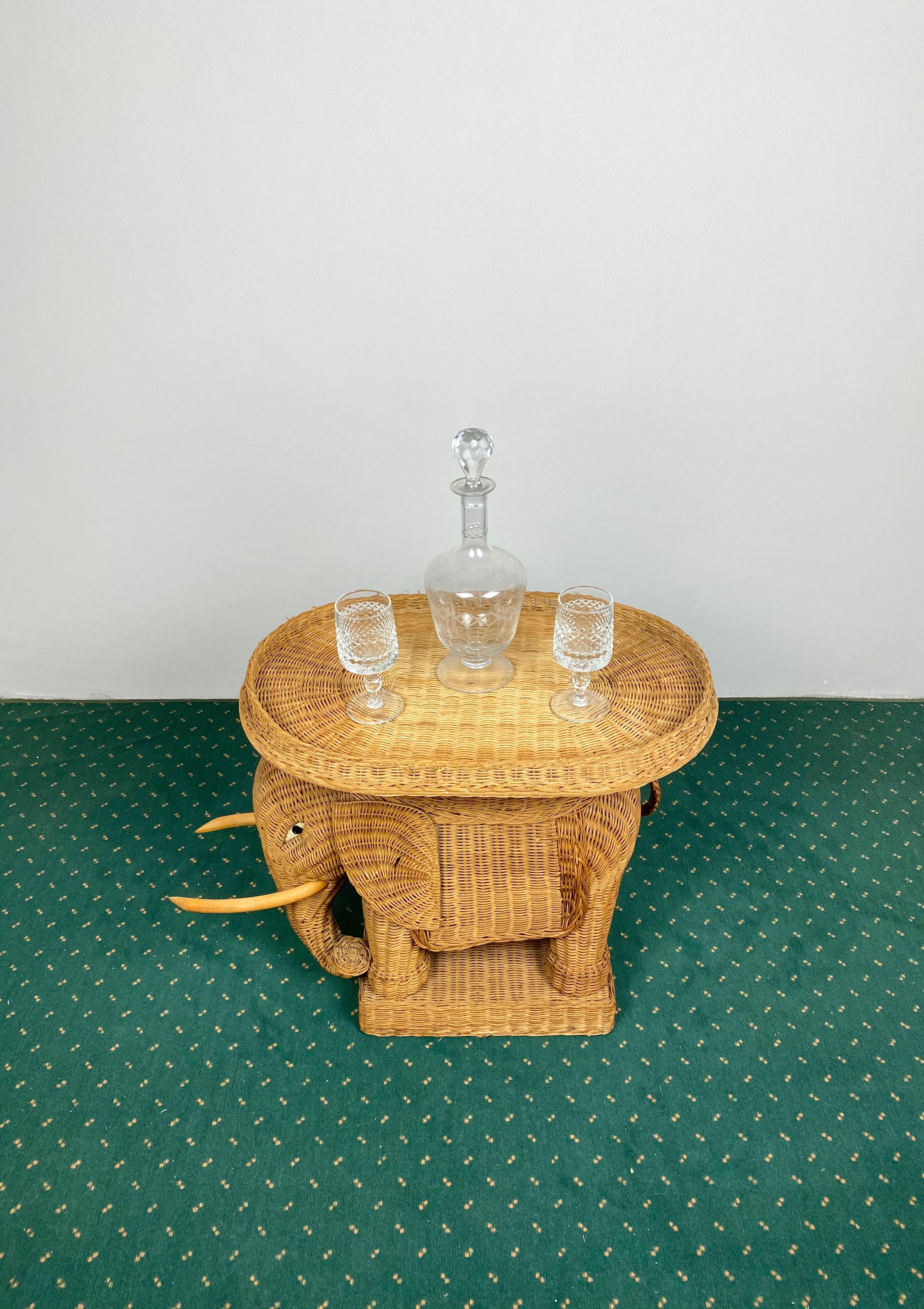 Rattan Wicker Elephant Tray Side Coffee Table, France, 1960s 5
