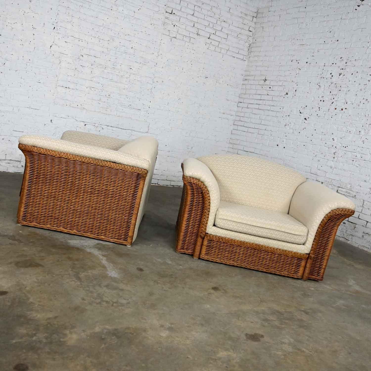 Organique Paire de chaises longues surdimensionnées en osier et rotin, à la manière de Michael Taylor en vente