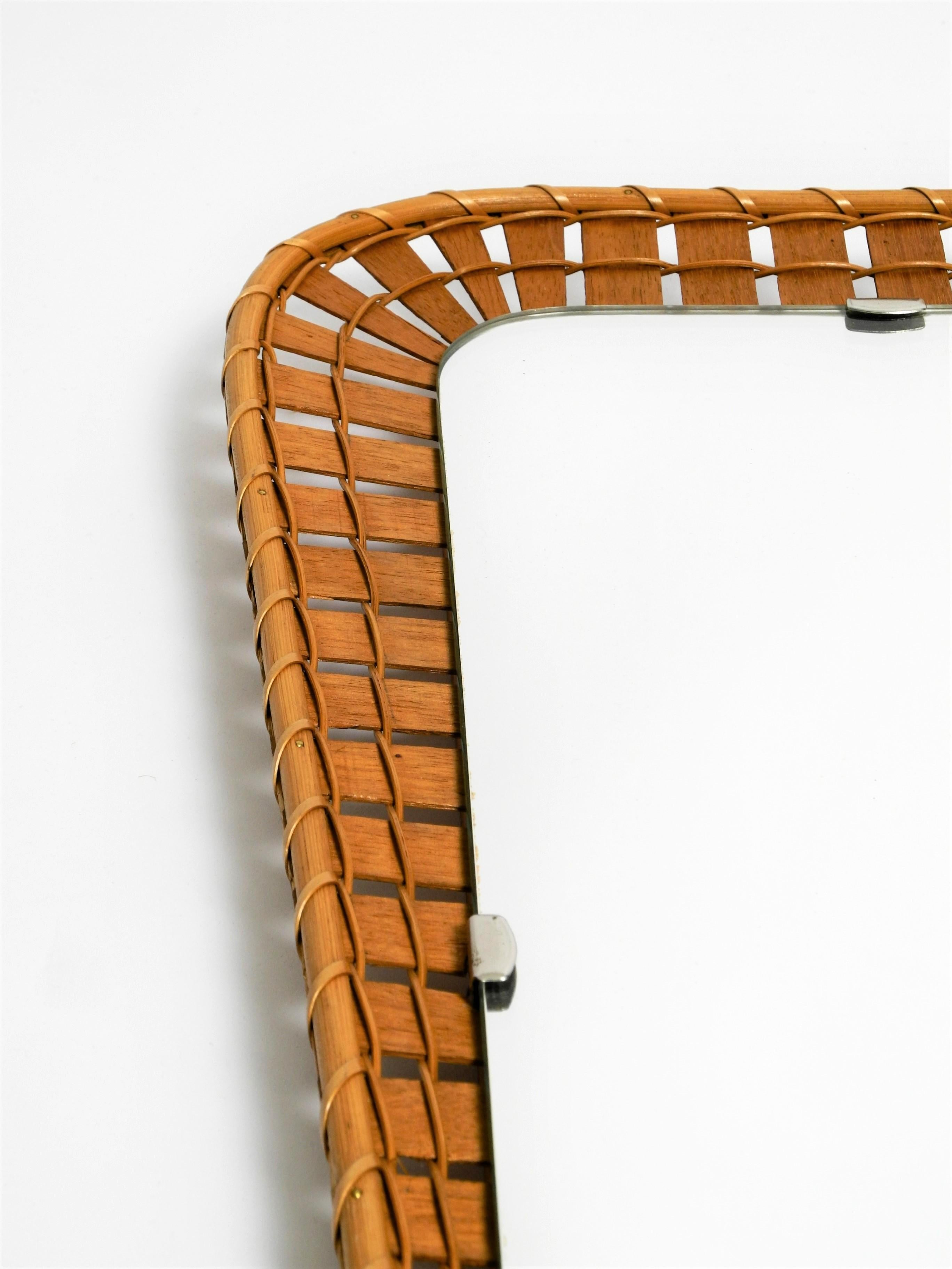 Espejo trapecio de mimbre y ratán, años 70, Italia en Bueno estado para la venta en München, BY