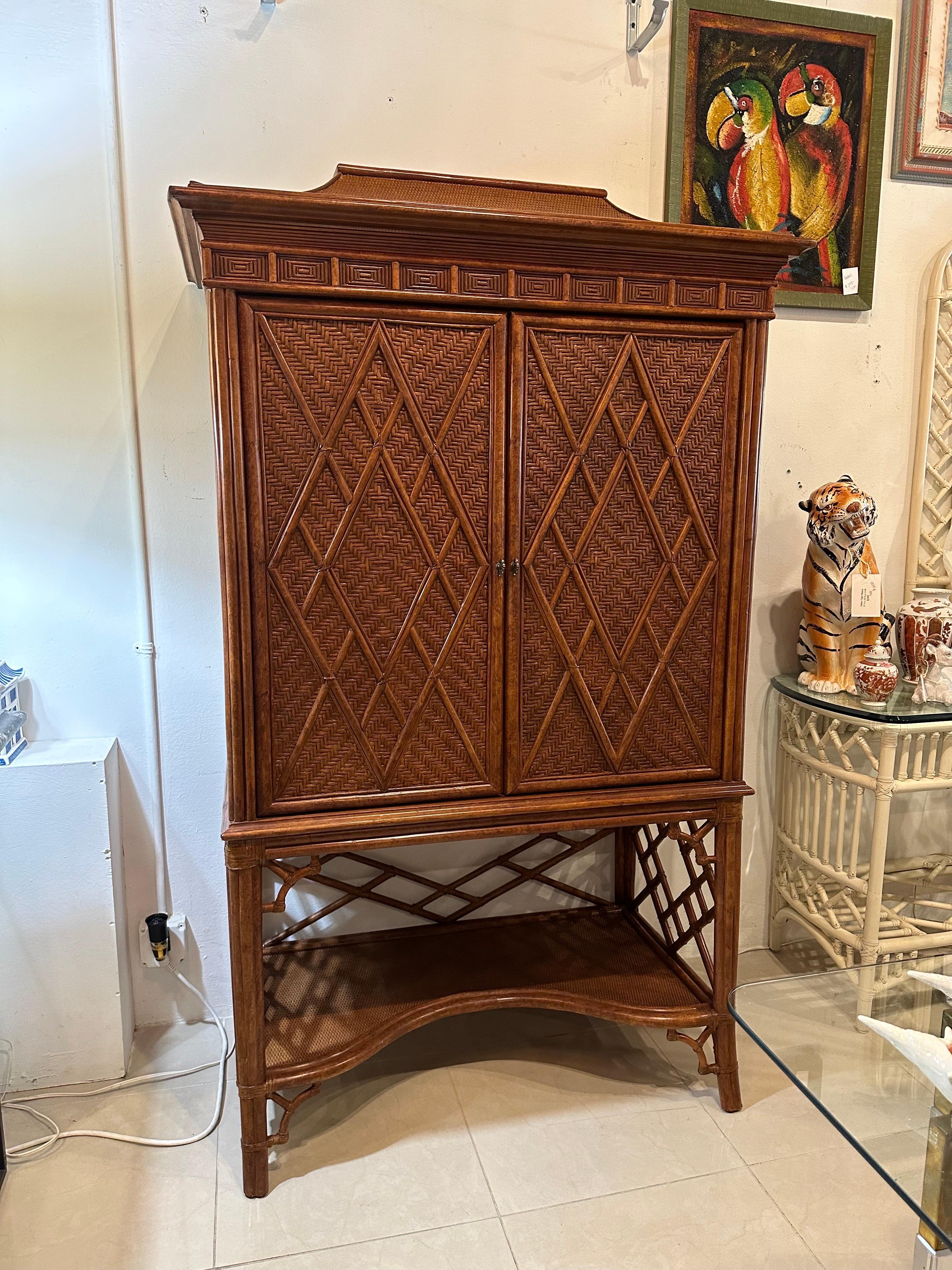 Rattan Woven Faux Bamboo Pagoda Bar Cabinet Armoire Chinese Chippendale  4