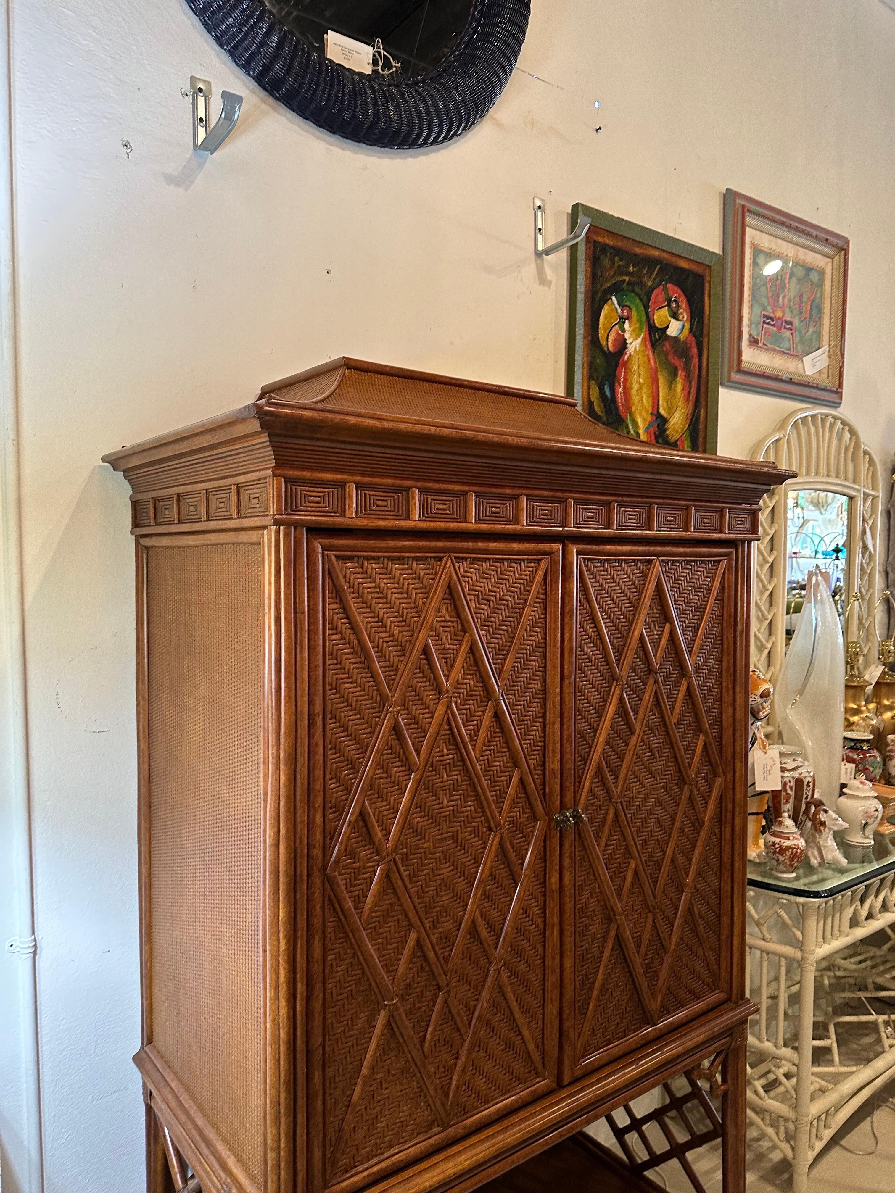 Rattan Woven Faux Bamboo Pagoda Bar Cabinet Armoire Chinese Chippendale 10
