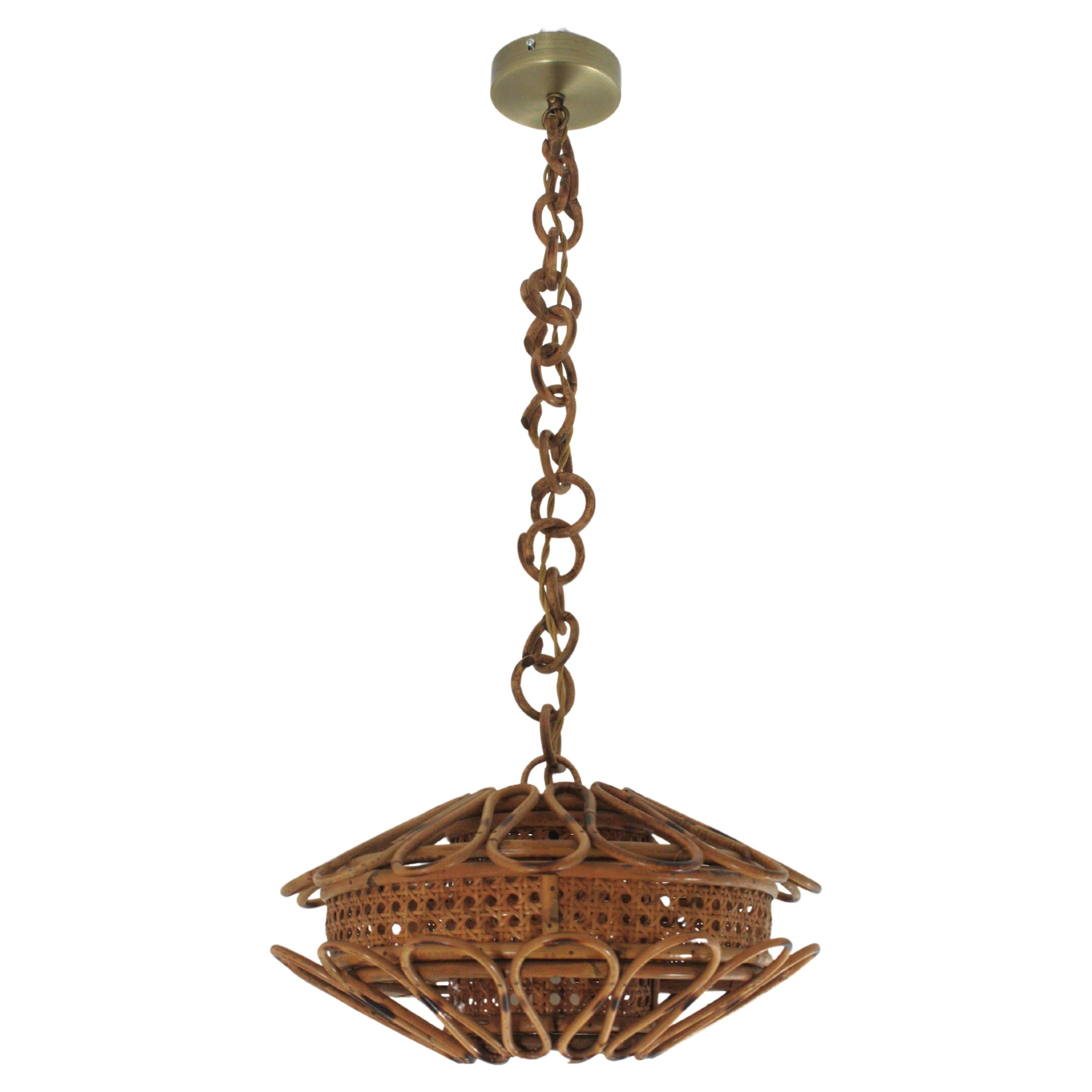 Italian Mid-Century Modern Rattan Pendant Lamp, 1960s
Woven Wicker Pendant Lamp / Hanging Light
____________________________________________________________
Beautiful Mid-Century Modern woven wicker wire and rattan pendant lamp / lantern.
The woven