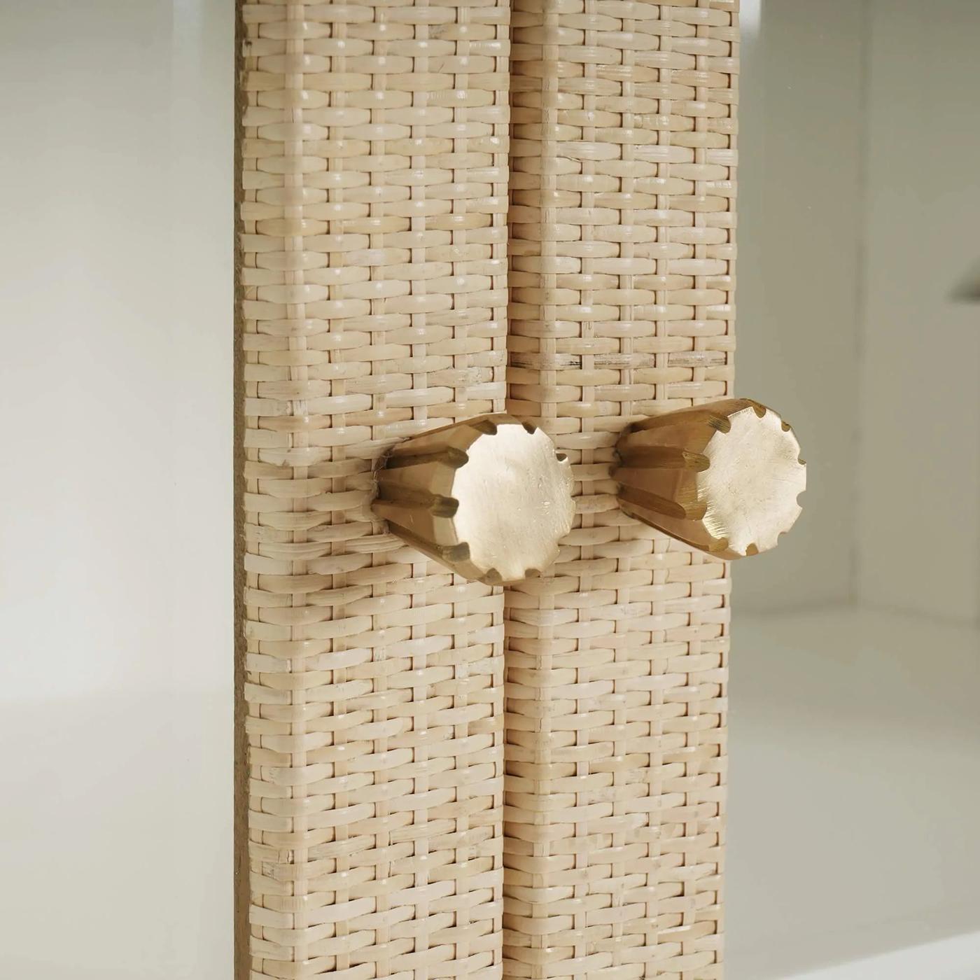 Rattan Piccolo armadietto in rattan in vendita