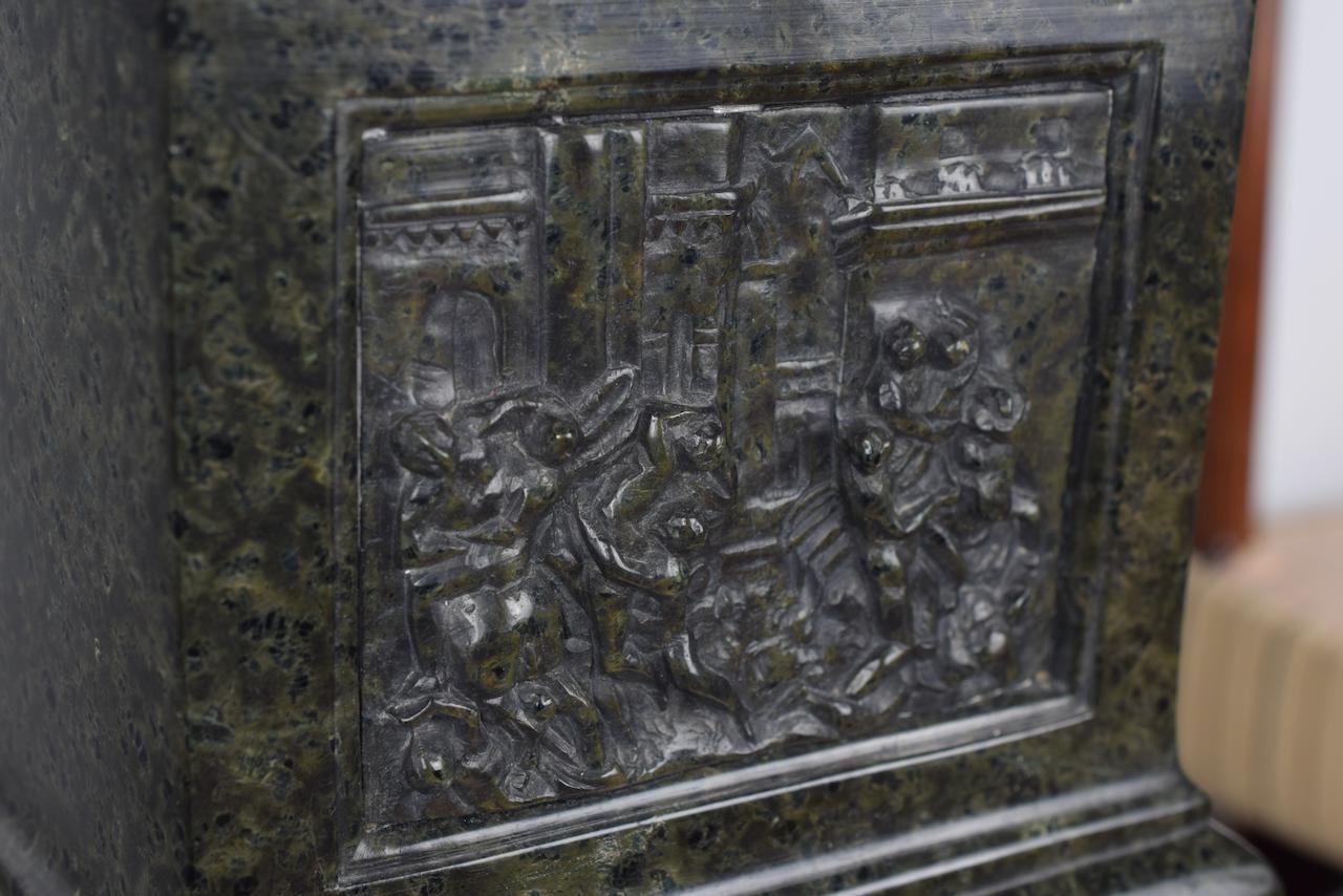 Ratto delle Sabine in marmo Serpentino Verde copia da Gianbologna, Italia 9