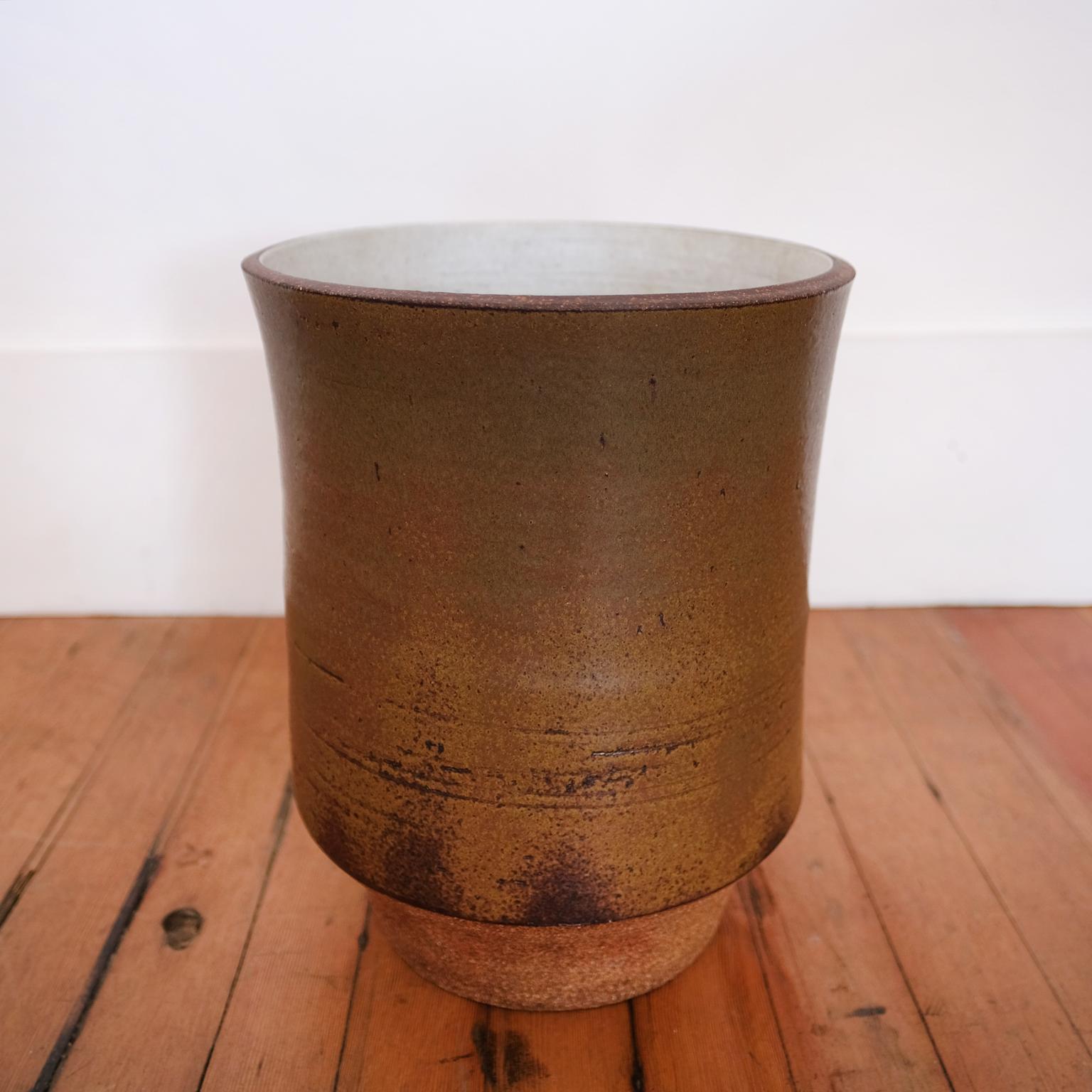 Raul Coronel Stoneware Planter, 1960s For Sale 2