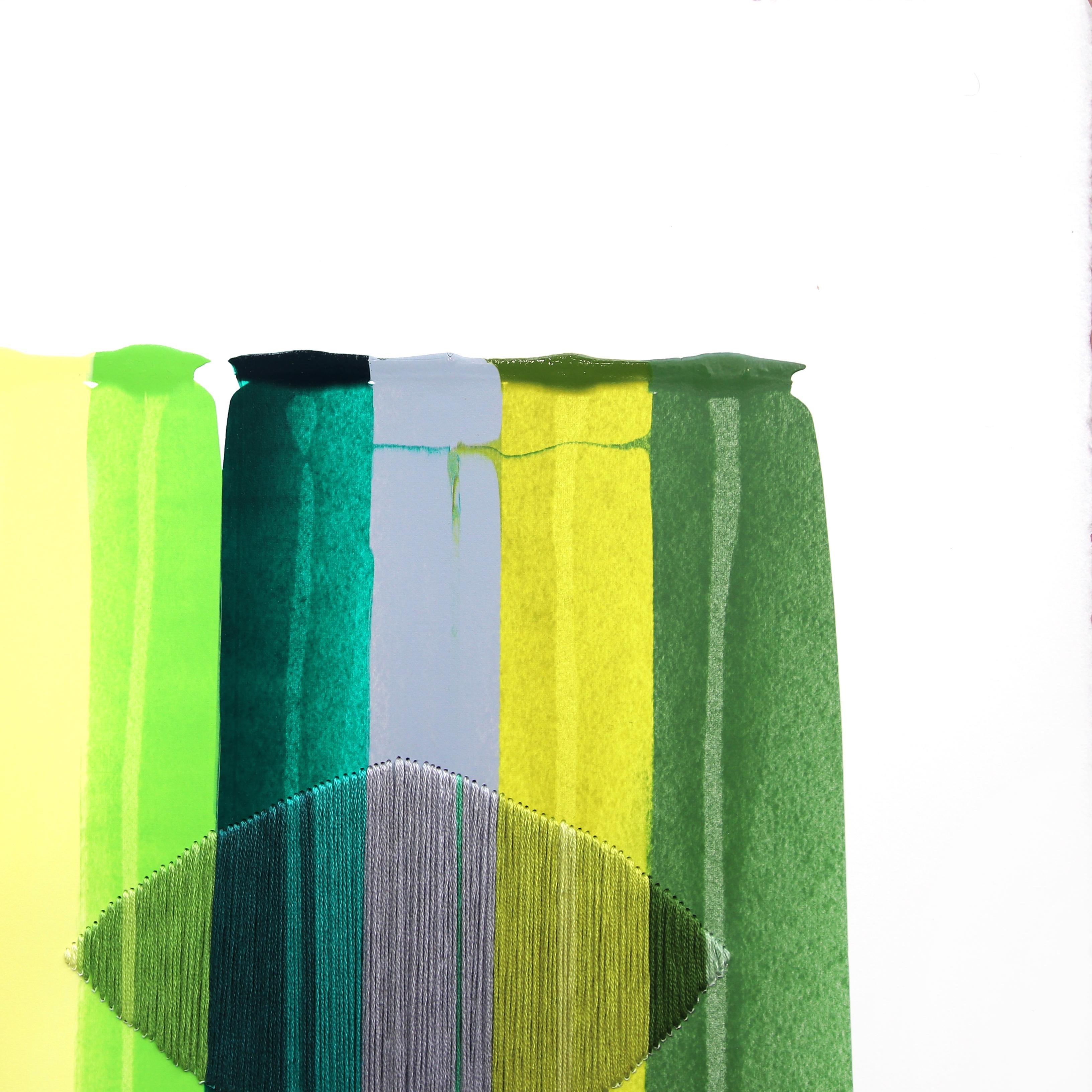 Fils I Colors DCLXIV - Arte tessile contemporanea astratta e vivace su carta - Abstract Painting Verde di Raul de la Torre