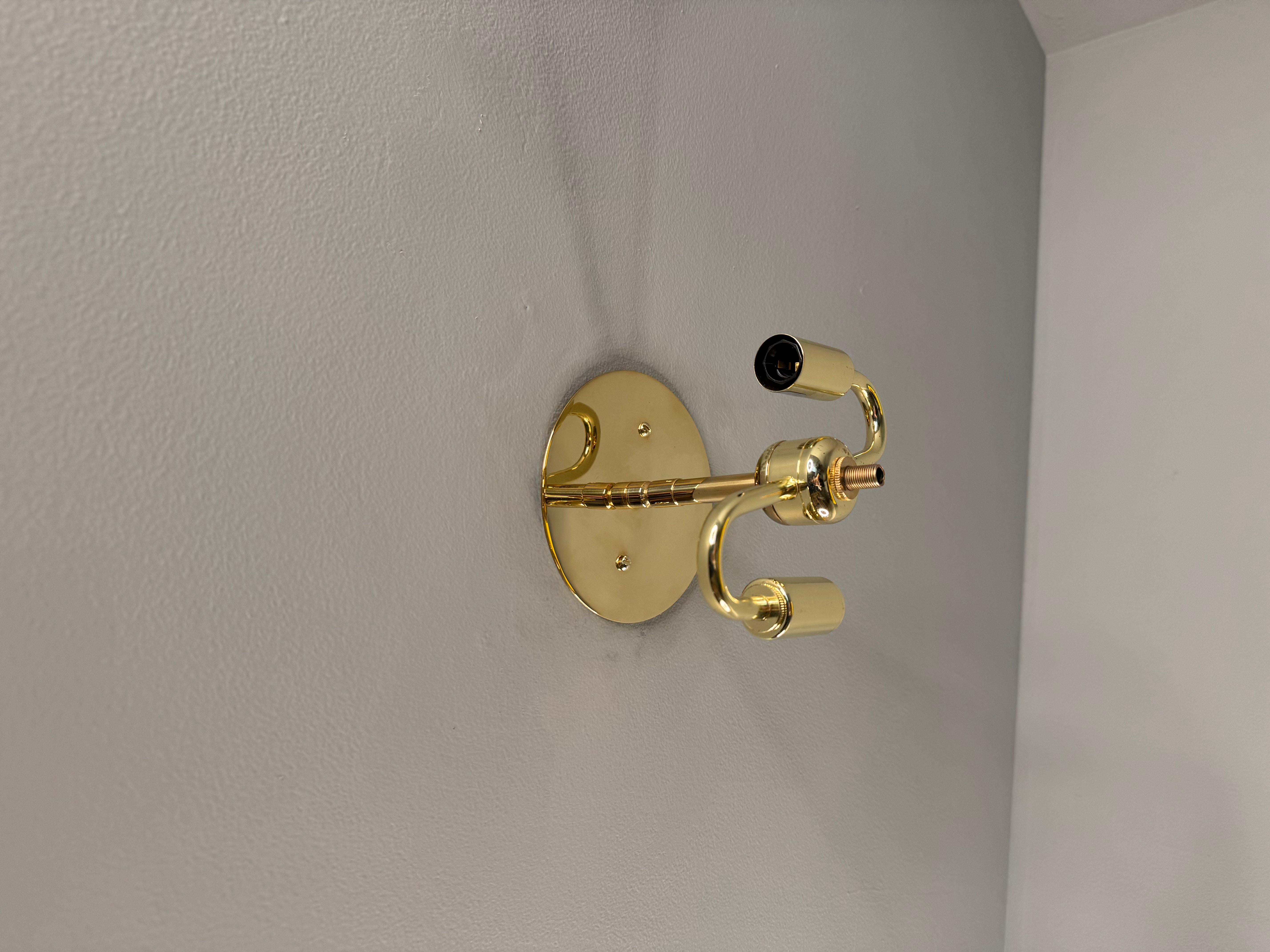 Raul Reyes 'Rey 14' Deckenleuchte mit Dome aus perforiertem Messing im Angebot 8