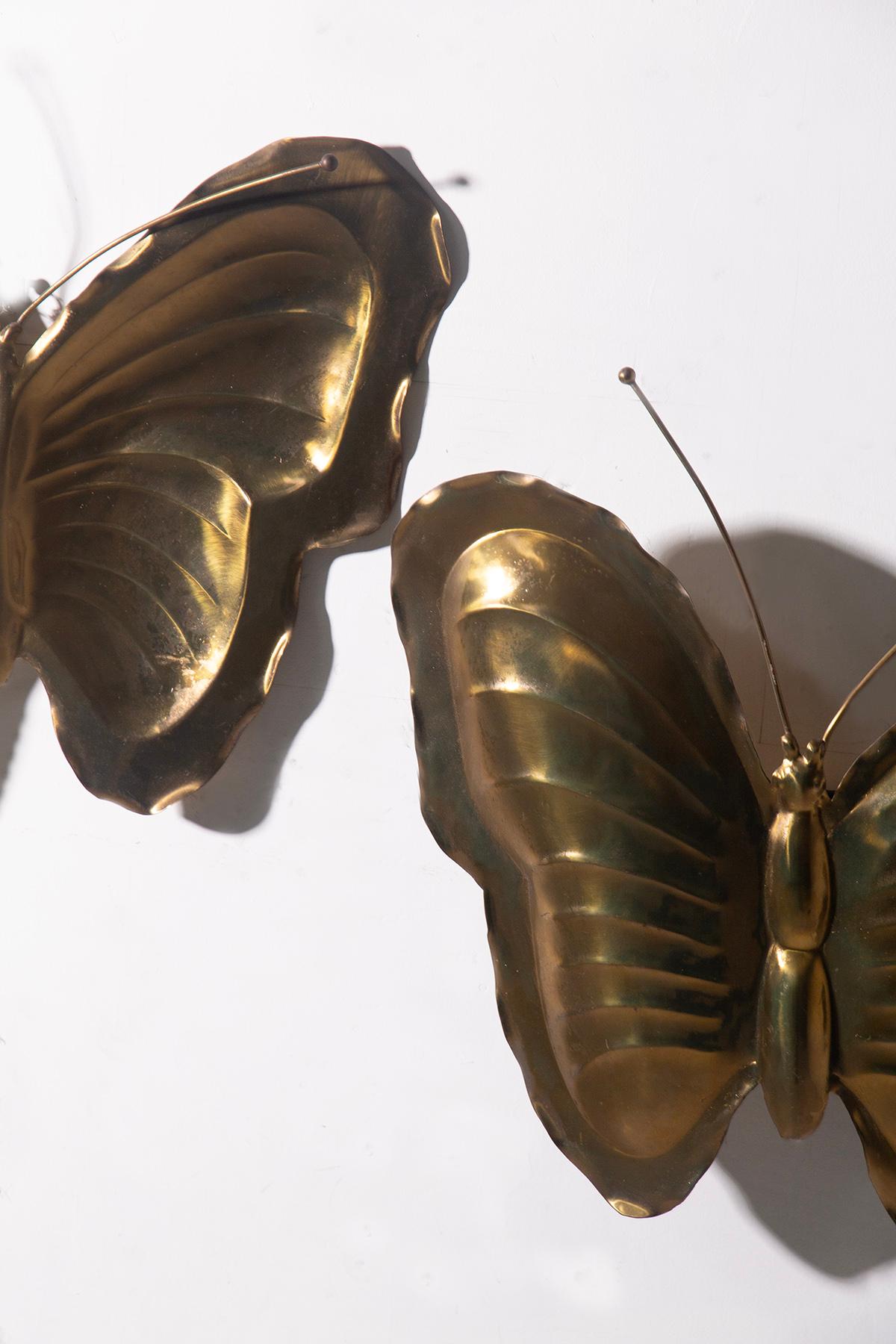 Doré Ravarini Castoldi Milano Pair of butterfly wall lamps in gilded metal, branded en vente