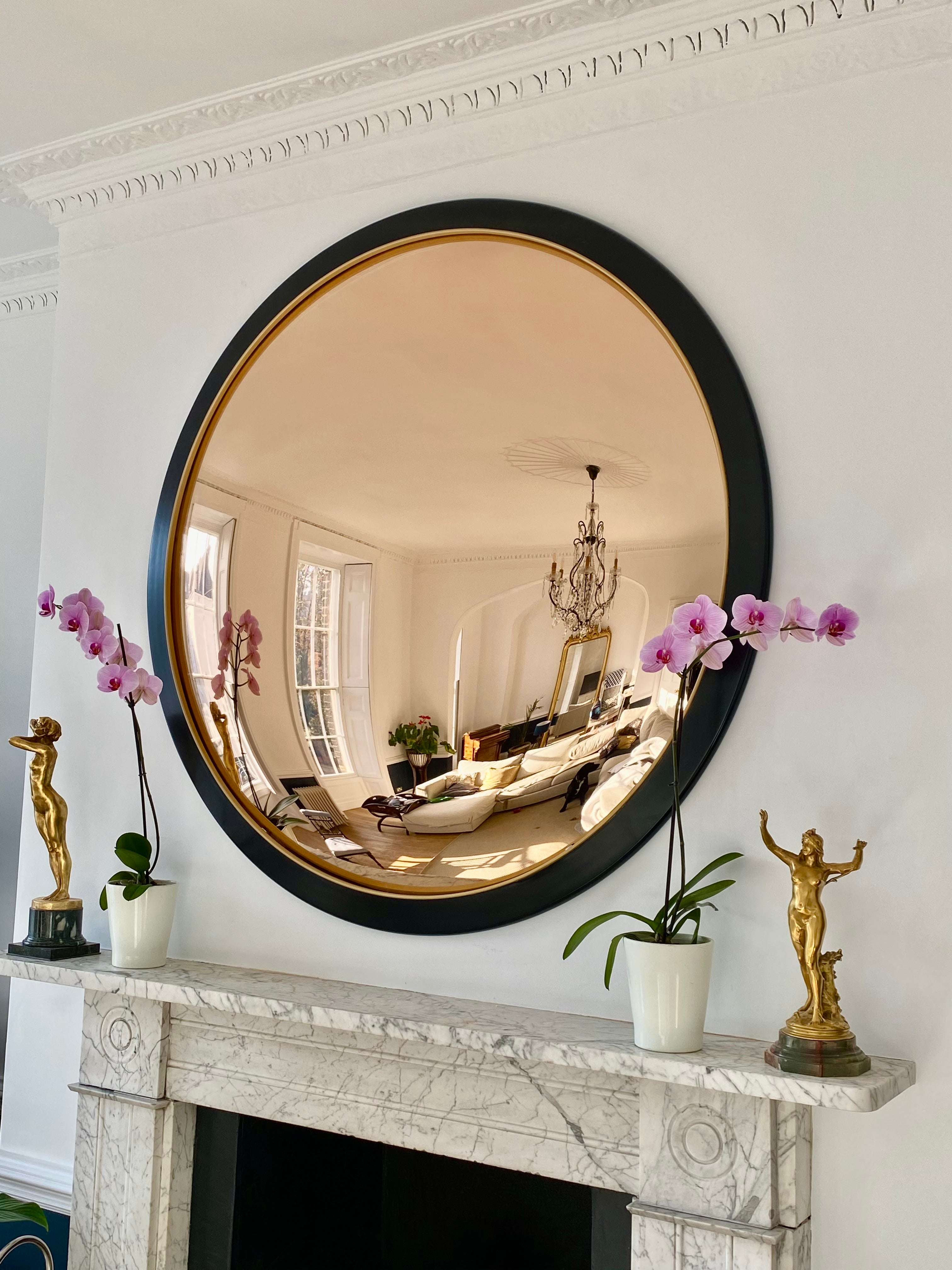 Ravello Nero Convex Mirror 52"/ 132 cms