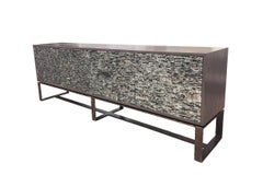 Buffet moderne Ravenna à 4 portes en métal forgé d'Ercole Home