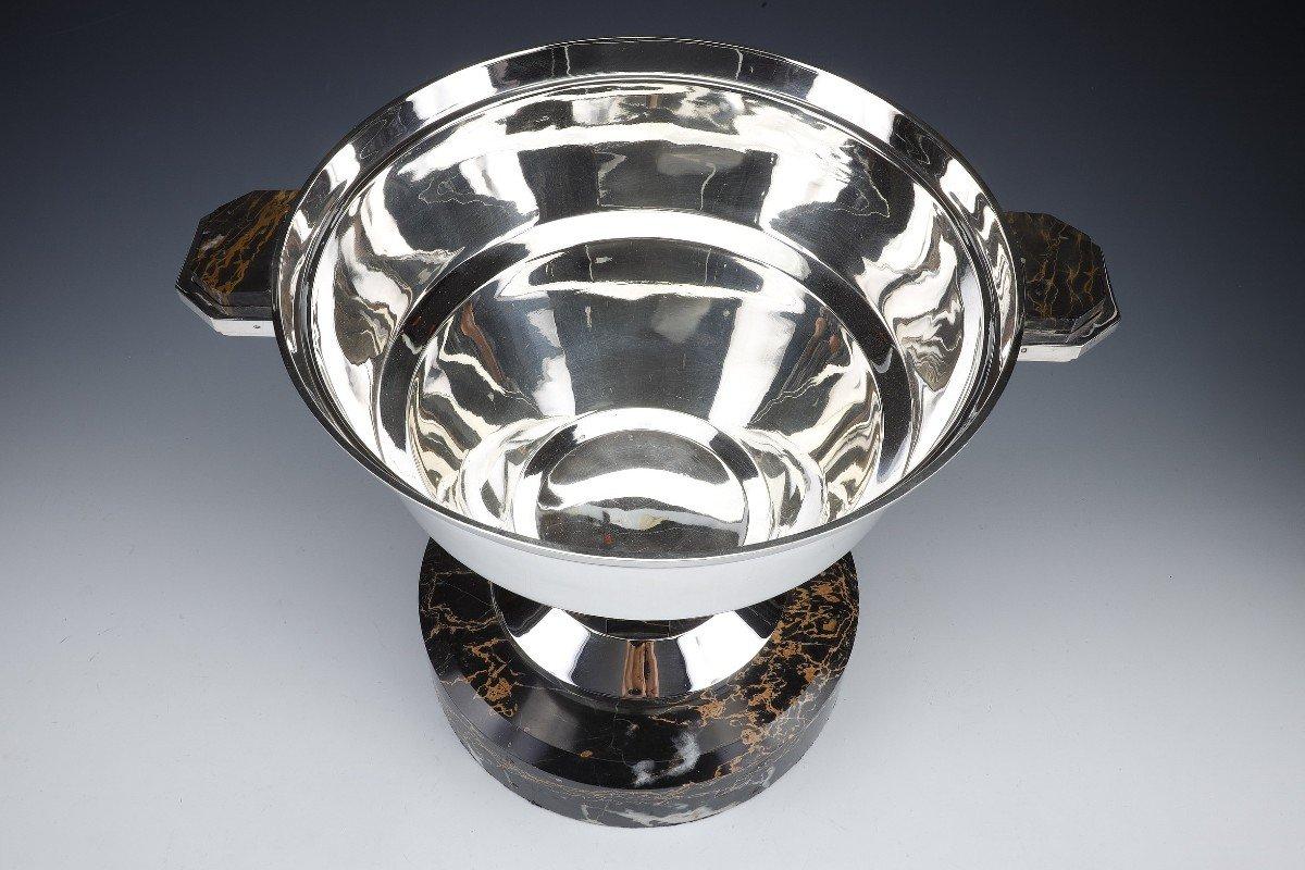 Ravinet d'Enfert – Silber refresher auf Portor-Marmor, um 1930 (Französisch) im Angebot