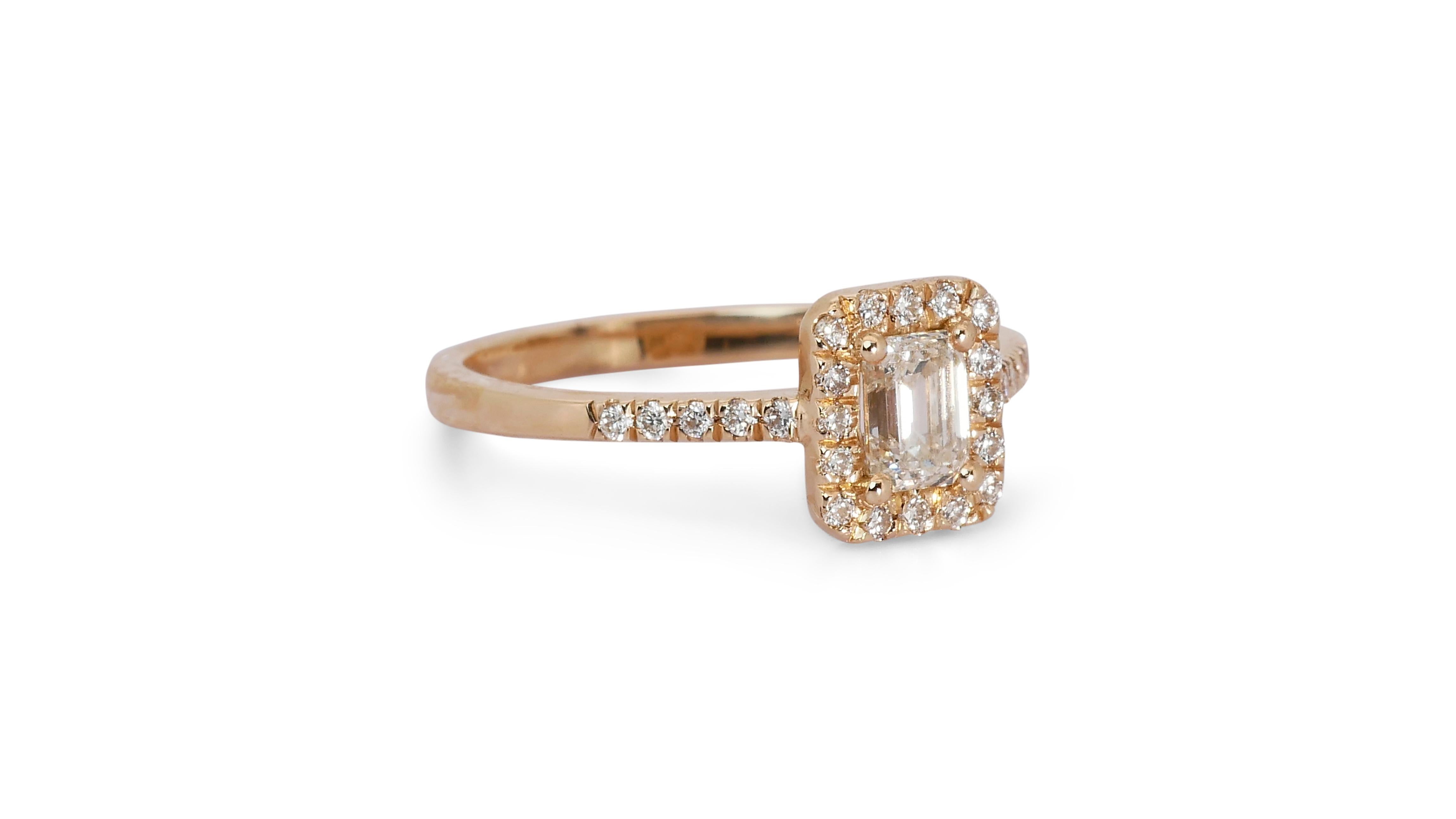 Ravishing 18k Rose Gold Halo Ring w/ 0.84 Carat Natural Diamonds IGI Cert For Sale 1