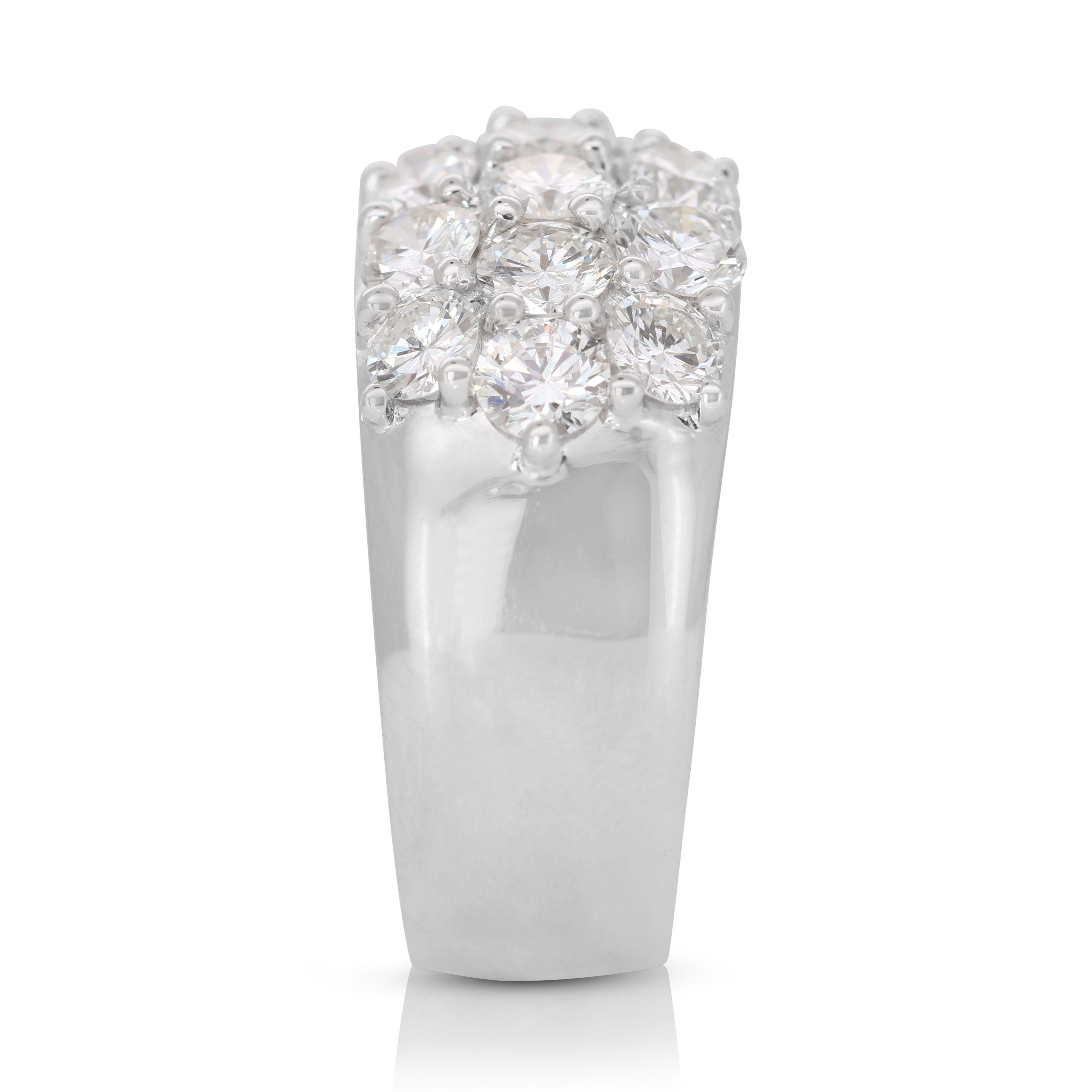 Women's Ravishing 18k White Gold Dome Ring with 2.2 Ct Natural Diamonds IGI Certificate For Sale