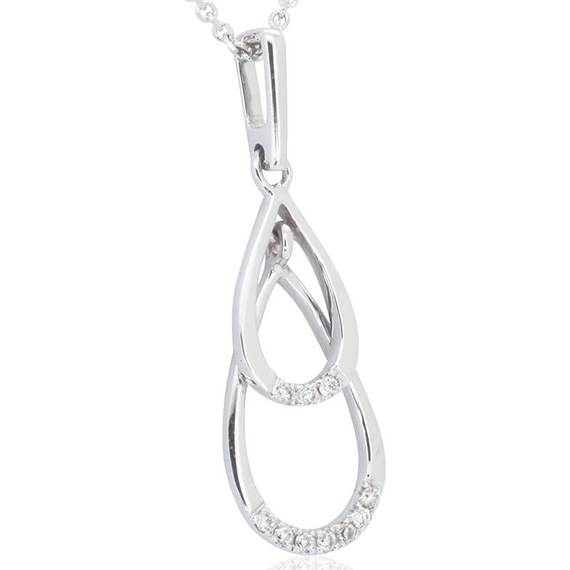 Ravishing 18k White Gold Necklace with Pendant with 0.05ct Natural Diamonds In New Condition For Sale In רמת גן, IL