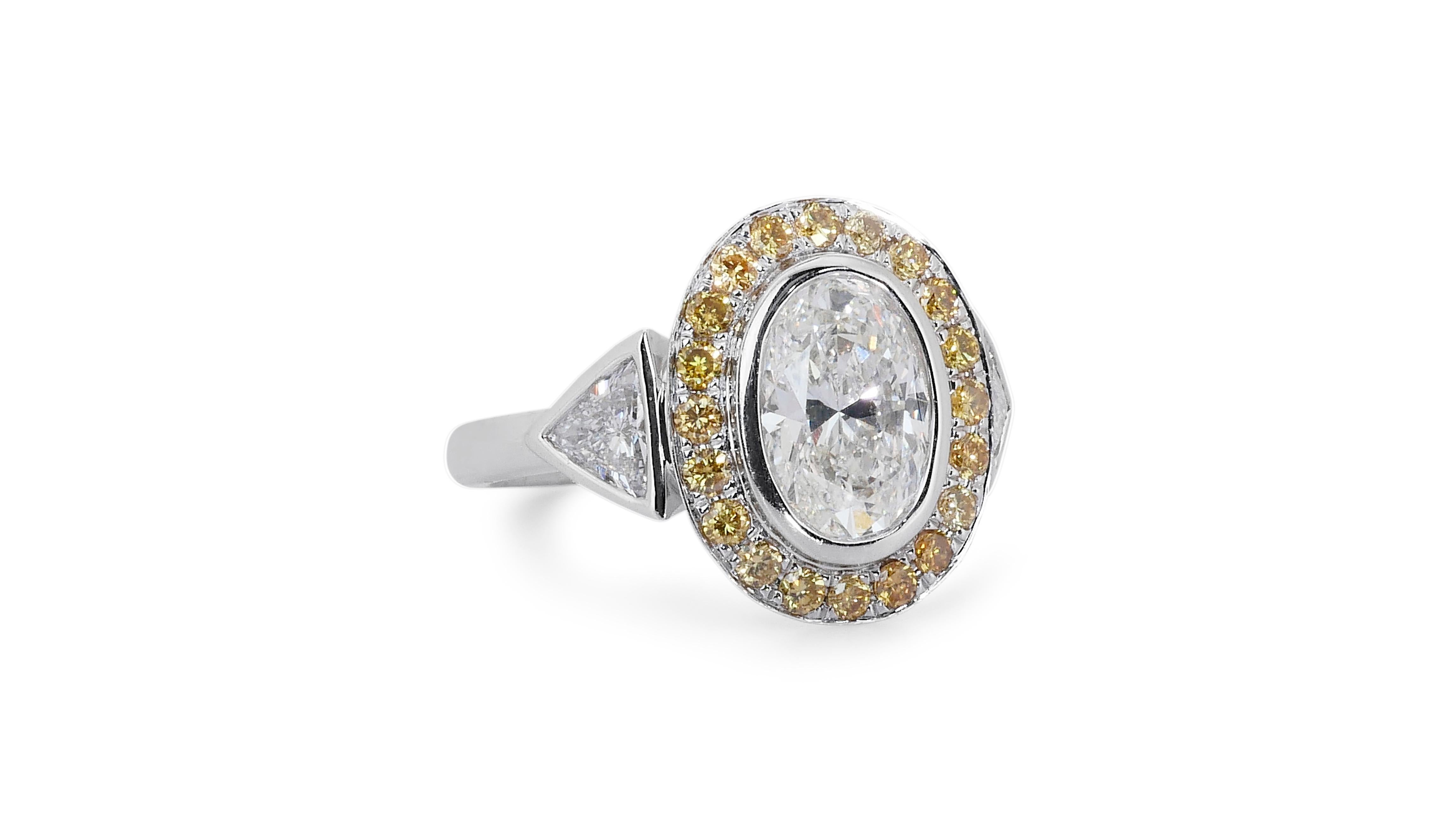 Mixed Cut Ravishing 18k White Gold Oval Ring w/ 1.90ct Natural Diamonds IGI Certificate For Sale