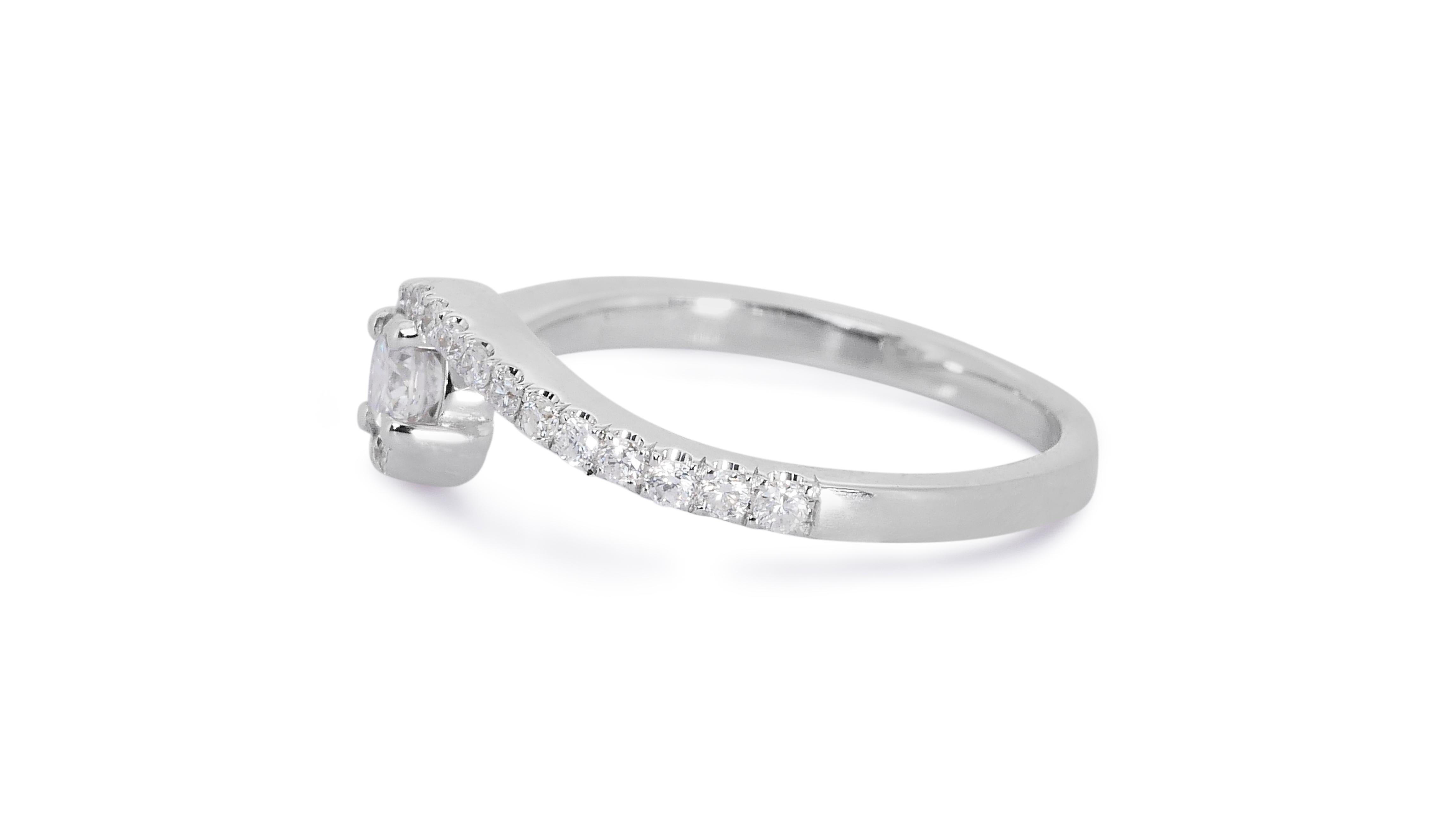 Women's Ravishing 18k White Gold Twisted Ring w/ 0.45ct Natural Diamonds AIG Certificate