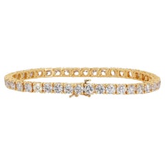 Ravishing 18k Yellow Gold Bracelet w/ 12 ct Natural Diamond IGI Certificate