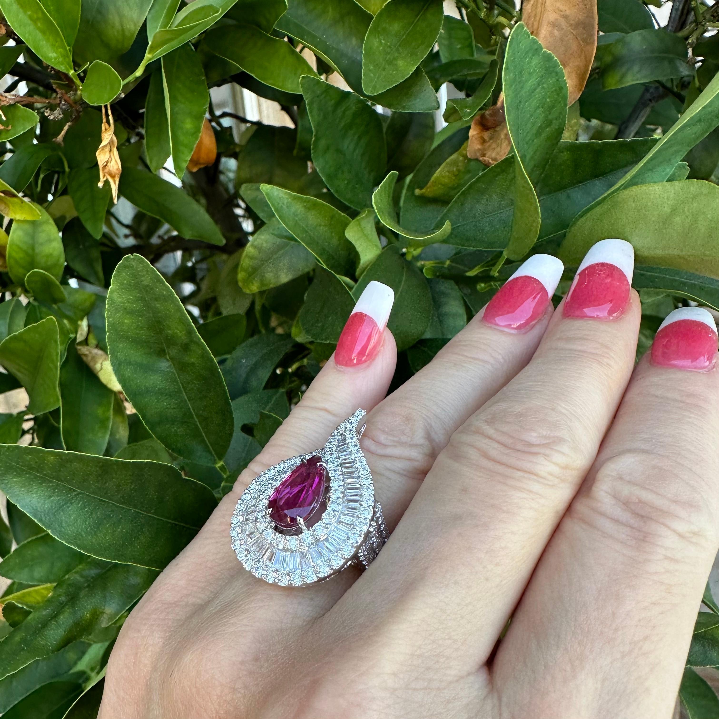 Women's Ravishing Rubellite & Diamond Tear Drop Pear Shaped 18K White Gold Cocktail Ring For Sale