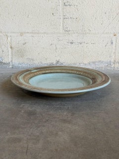 Ravnild Keramik – Flache Schale, hellblaue Steingutplatte, Dänemark, 1960er Jahre
