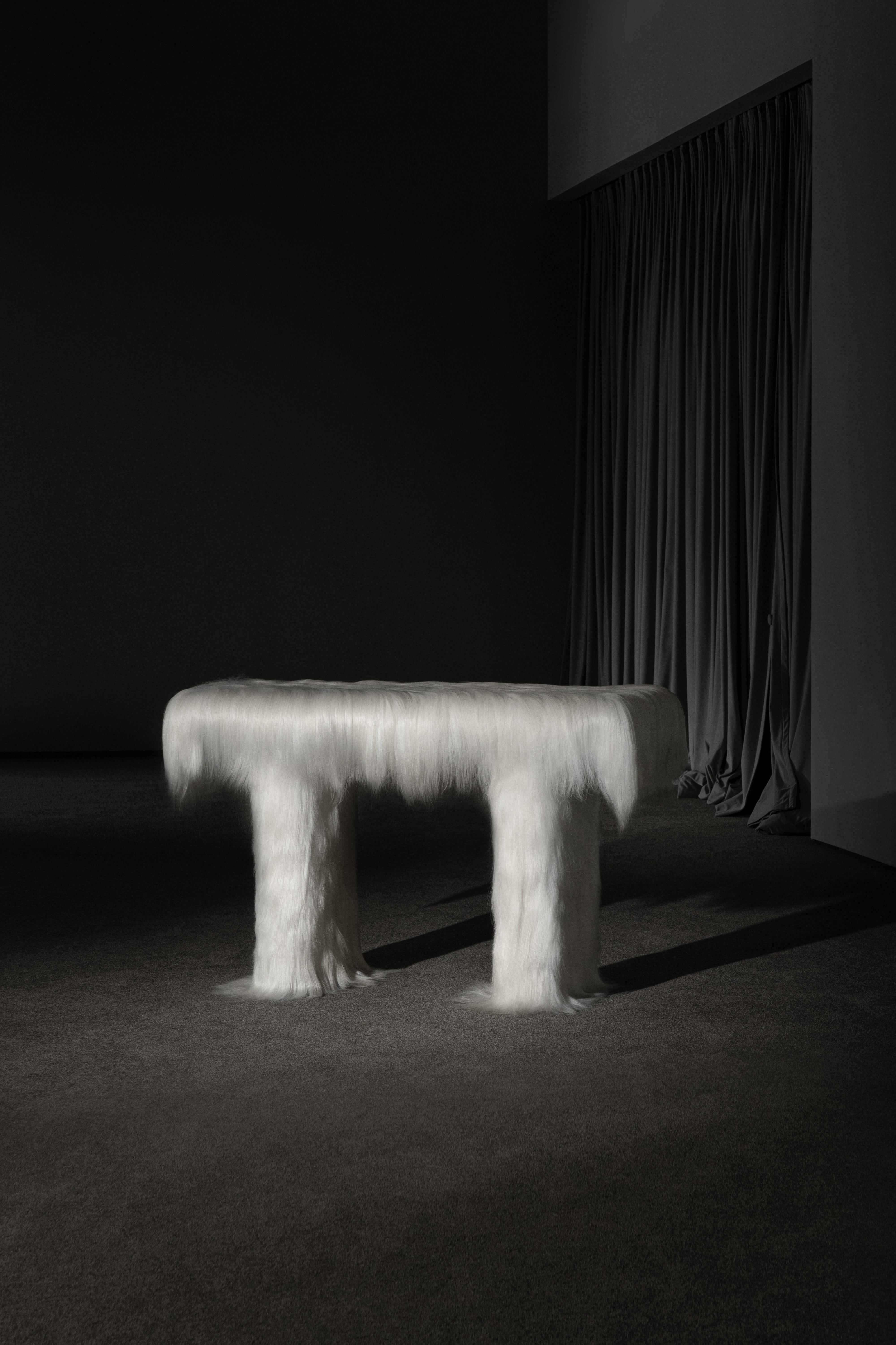 Chinois Table console Raw par Atelier V.I.I. en vente