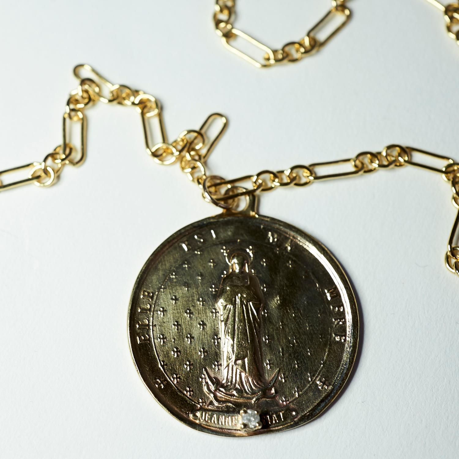 Diamond Medal Coin Necklace Saint Jeanne Le Mat Chain J Dauphin In New Condition For Sale In Los Angeles, CA