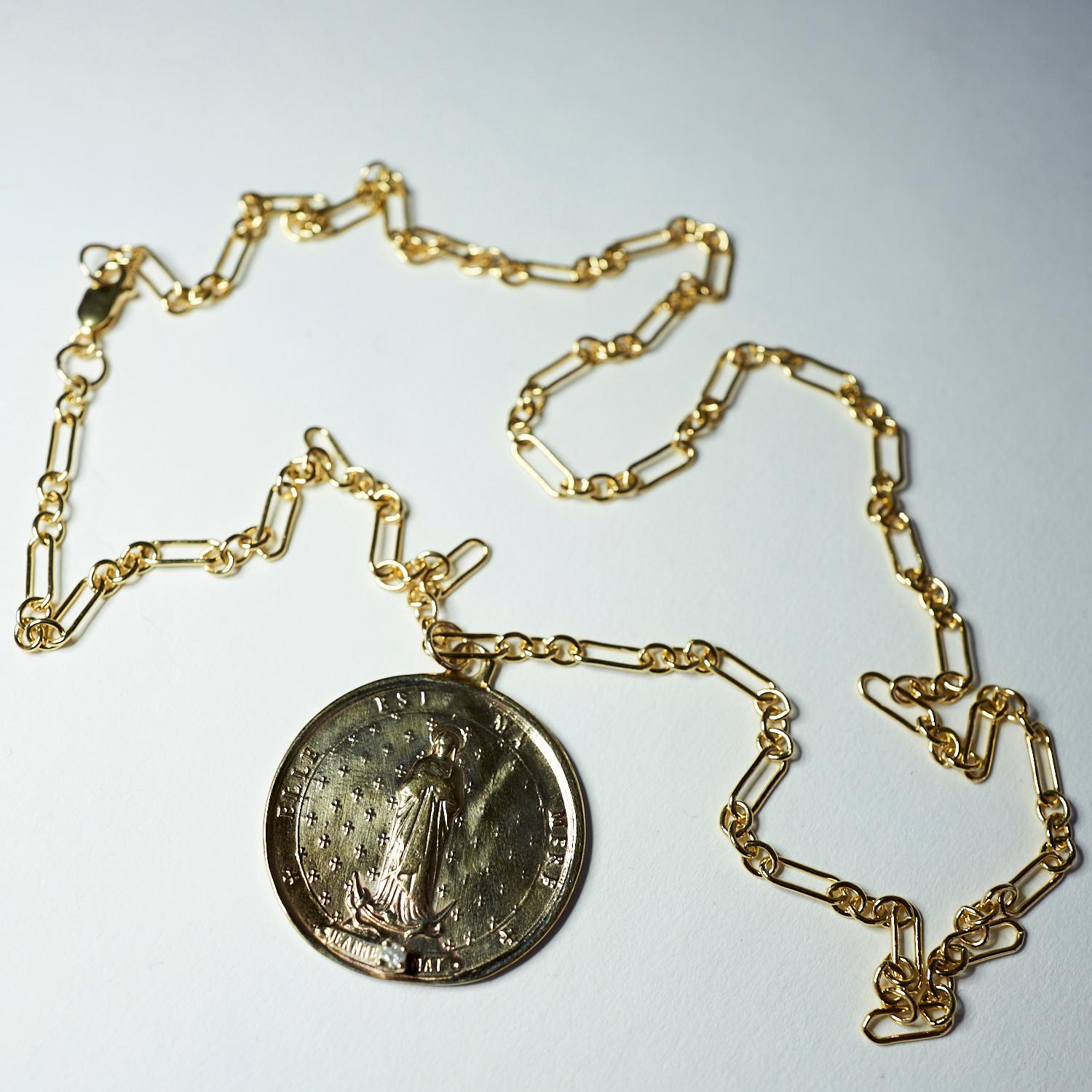 Diamond Medal Coin Necklace Saint Jeanne Le Mat Chain J Dauphin For Sale 2