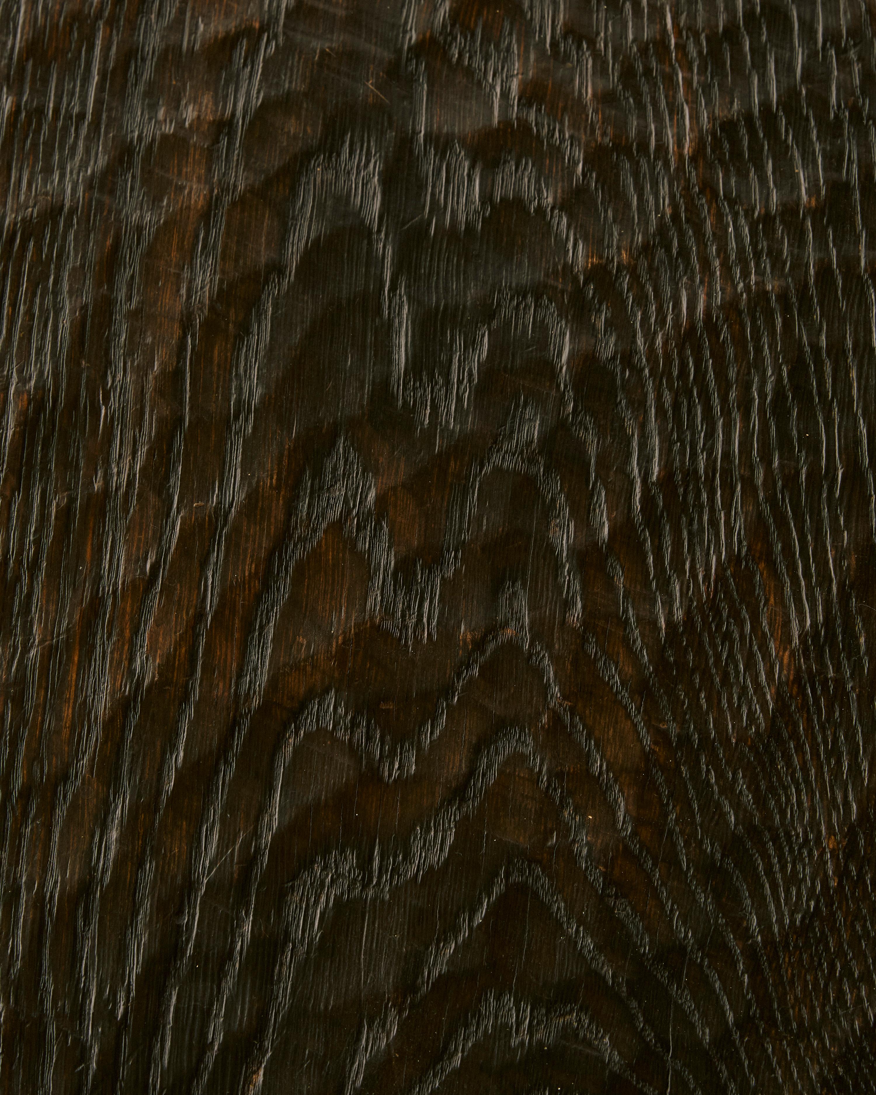 Milieu du XXe siècle Raw Edges Tabouret en bois foncé Par Willy Trojan en vente