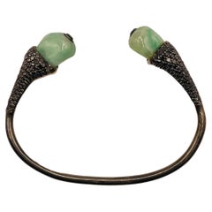 Bracelet d'émeraudes brutes et de diamants noirs