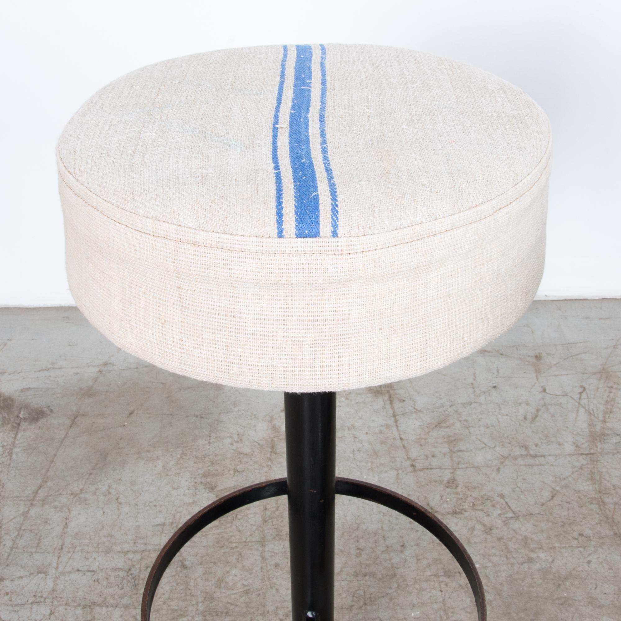 Raw Linen Upholstered Bar Stools, Set of Five In Good Condition In High Point, NC