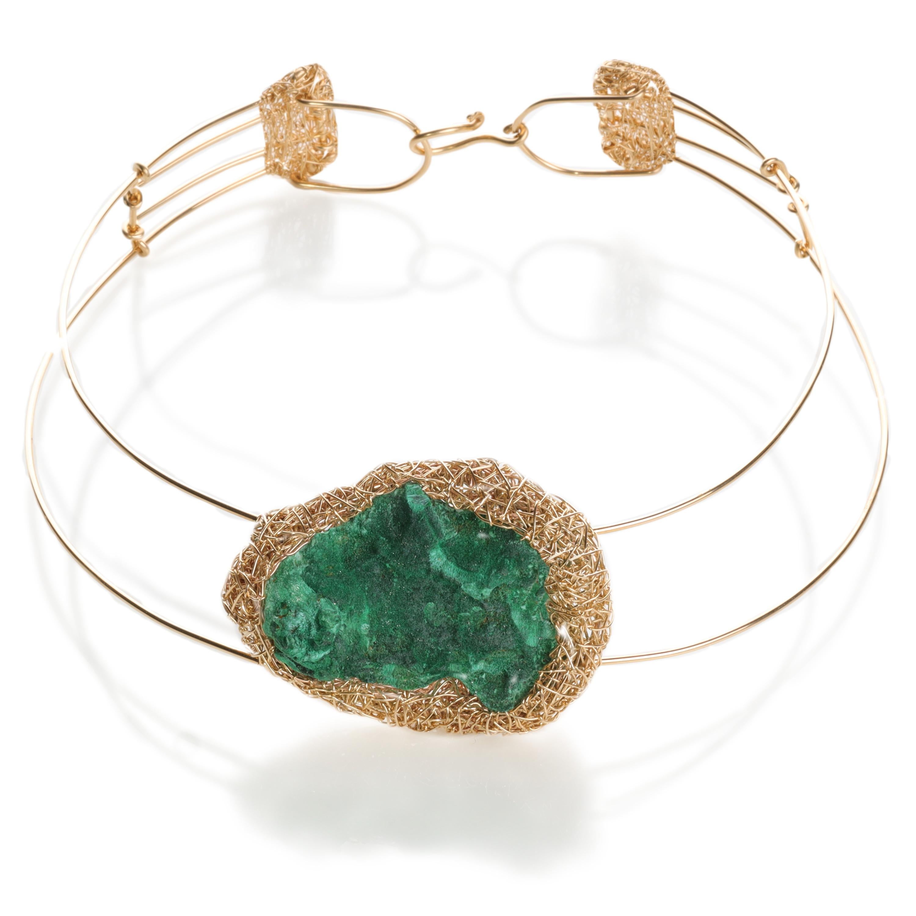 Raw MalachiteStatement Choker in 14 kt Yellow Gold F Cocktail Necklace For Sale 4