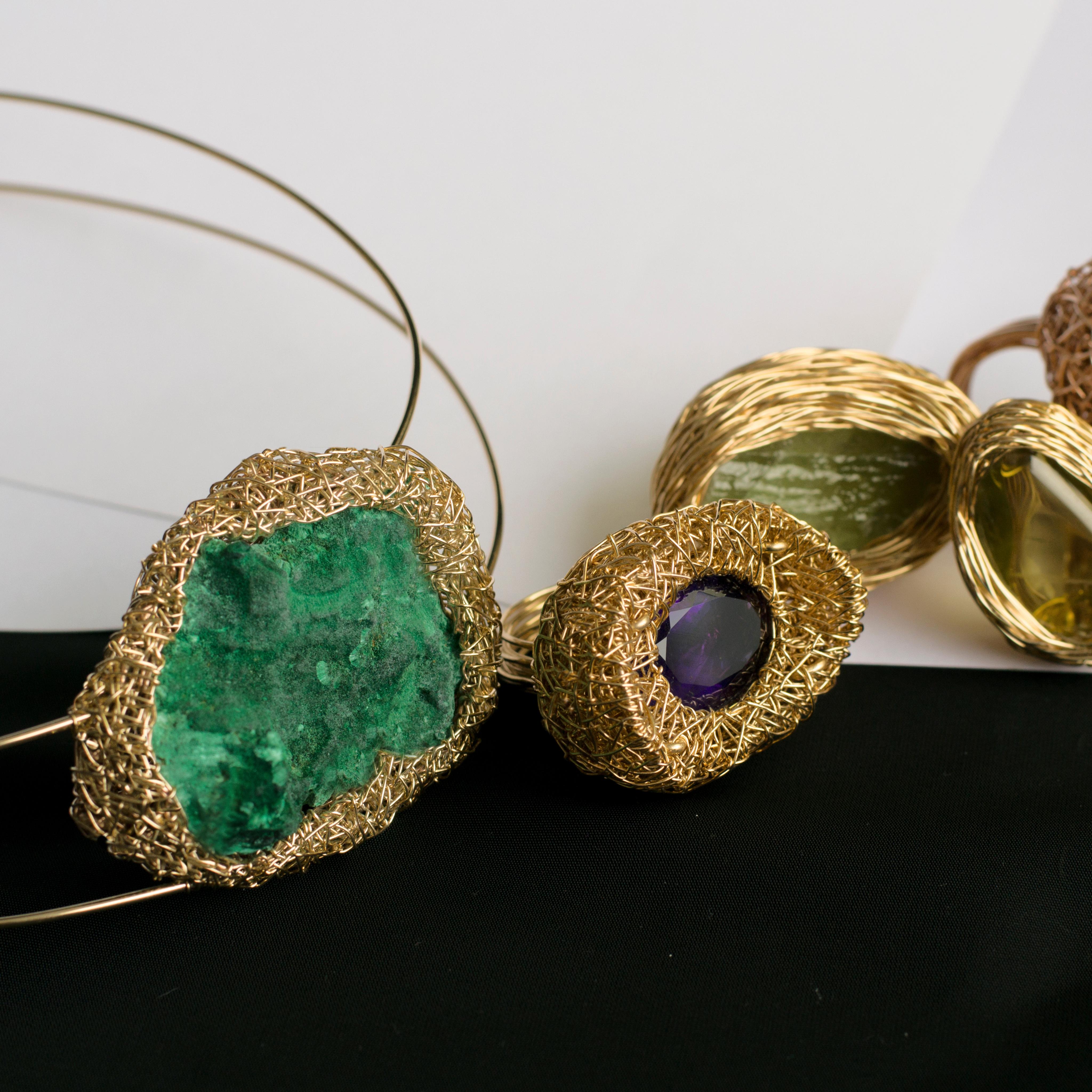 Artist Raw MalachiteStatement Choker in 14 kt Yellow Gold F Cocktail Necklace For Sale