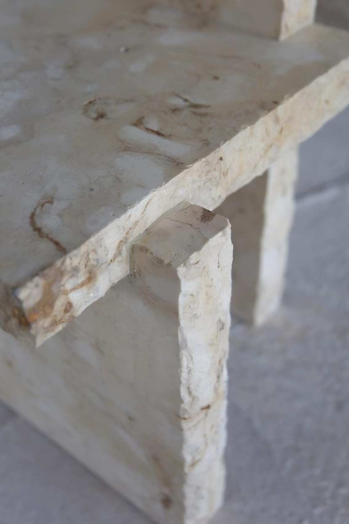 Sculpté Raw Natural Stone Contemporary Art furniture Beige lime stone Dining Chair en vente